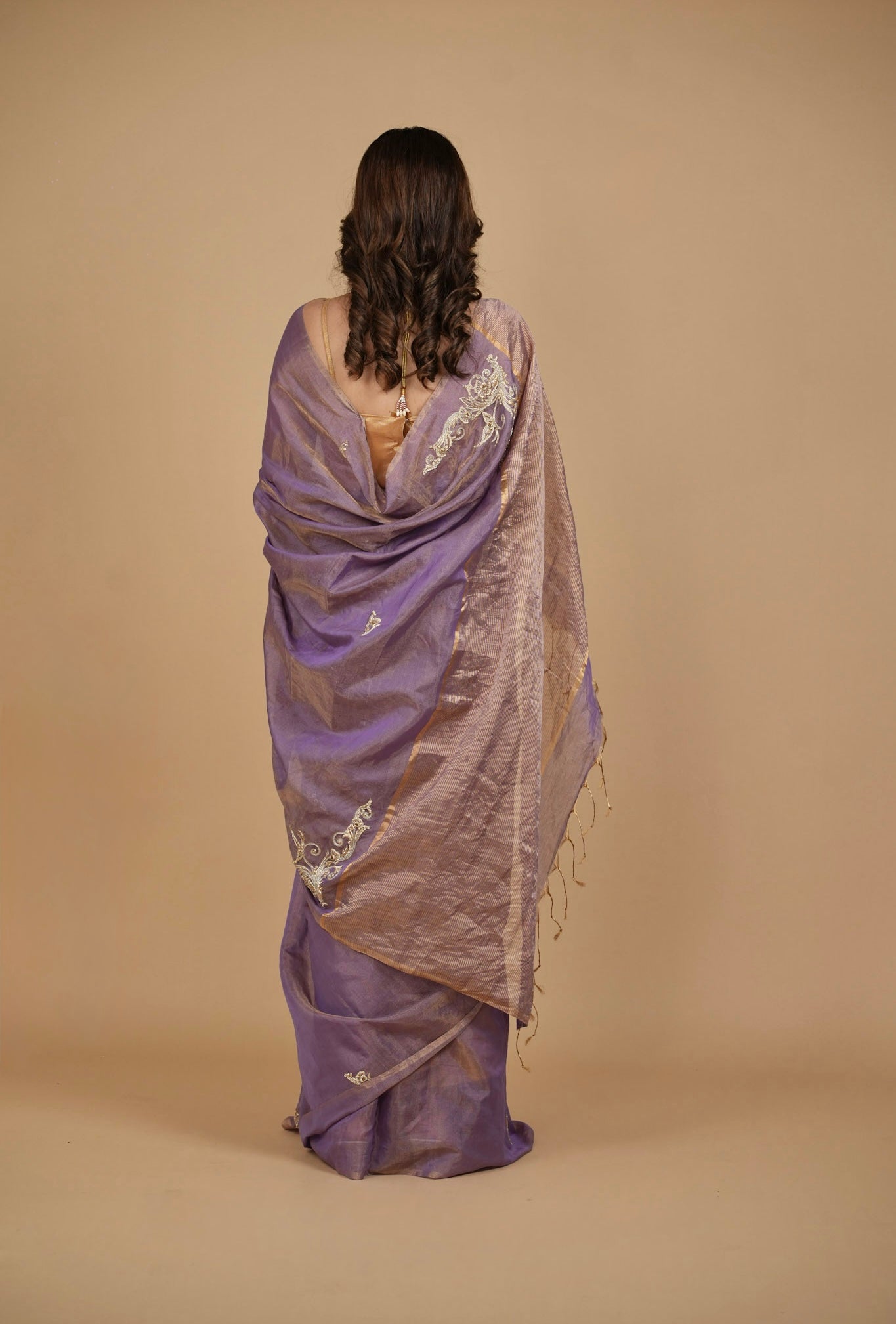 LILAC CHANDERI TISSUE SAREE WITH INTRICATE GOLDEN ZARDOZI MOTIFS