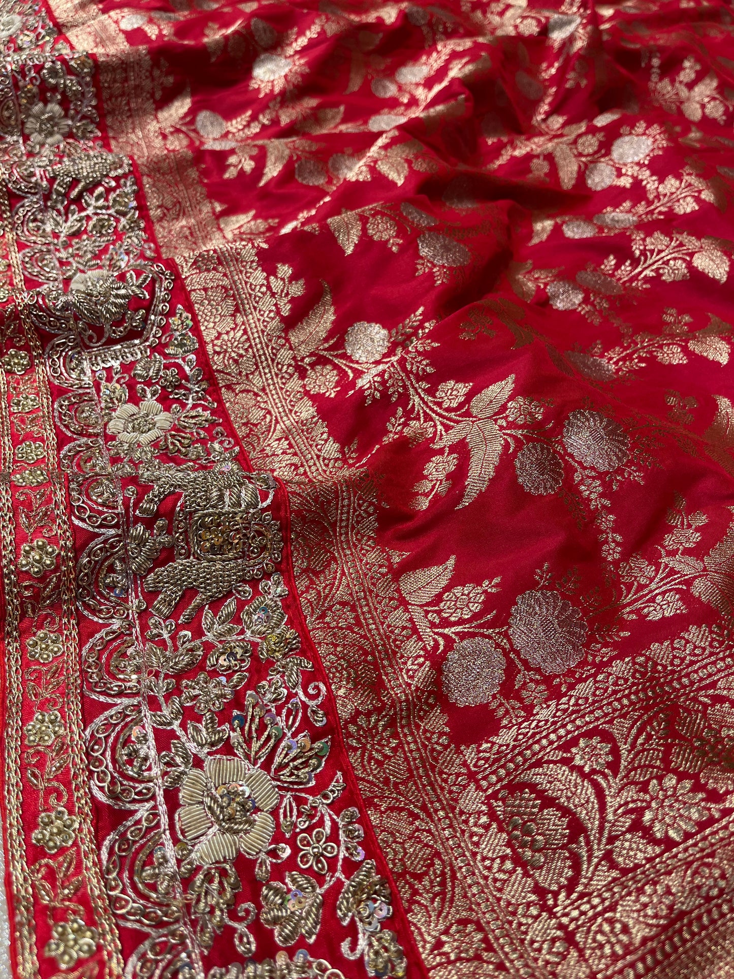 RED COLOUR HAND EMBROIDERED BANARASI SAREE EMBELLISHED WITH ZARDOZI WORK