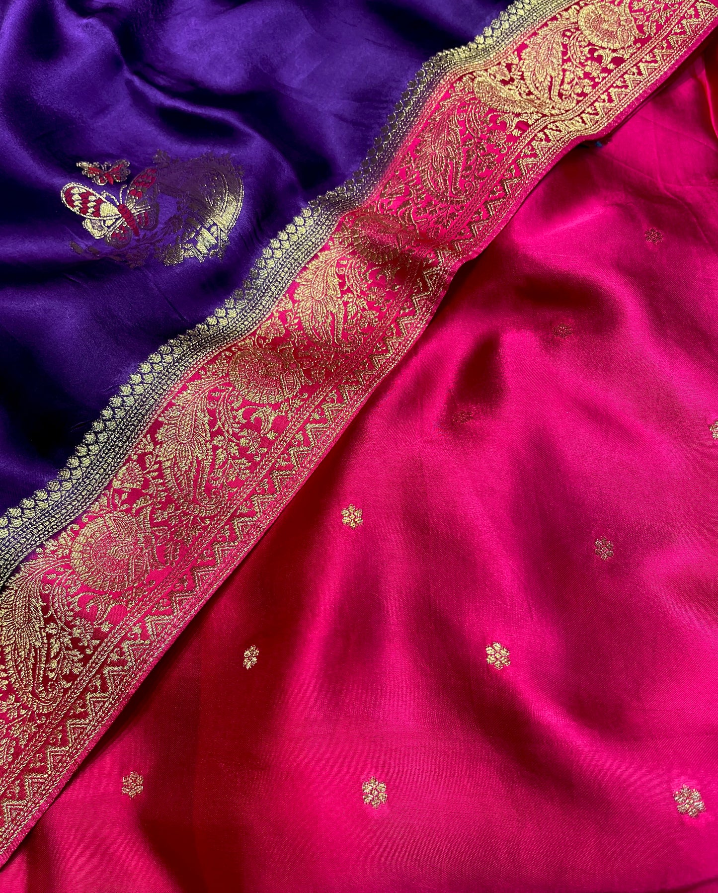 PURPLE COLOUR SATIN SILK SAREE EMBELLISHED WITH ZARI WEAVES & CONTRAST BLOUSE - Kothari Sons