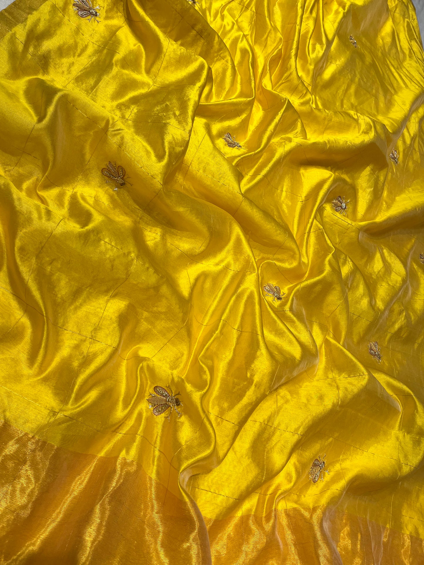 ( DELIVERY IN 25 DAYS ) YELLOW COLOUR PURE CHANDERI PATTU SILK HAND EMBROIDERED HANDLOOM SAREE EMBELLISHED WITH ZARDOSI WORK