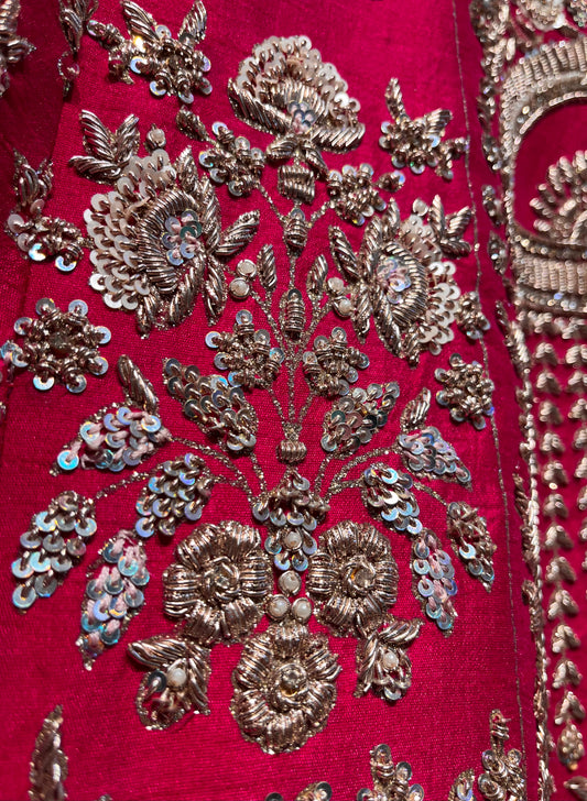 RANI COLOUR BRIDAL HAND EMBROIDERED LEHENGA WITH UNSTITCHED BLOUSE & ORGANZA DUPATTA EMBELLISHED WITH ZARDOZI WORK (Delivere in 30 Days)