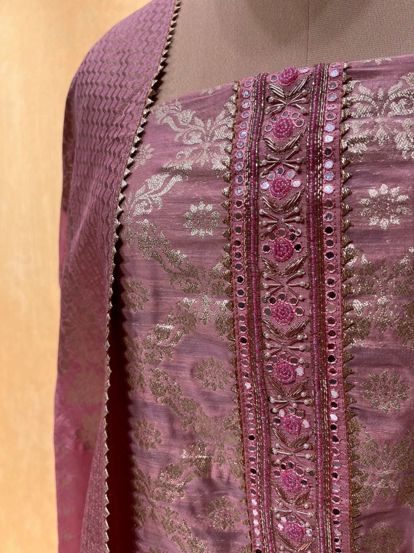 PINK COLOUR BANARASI SILK UNSTITCHED SUIT