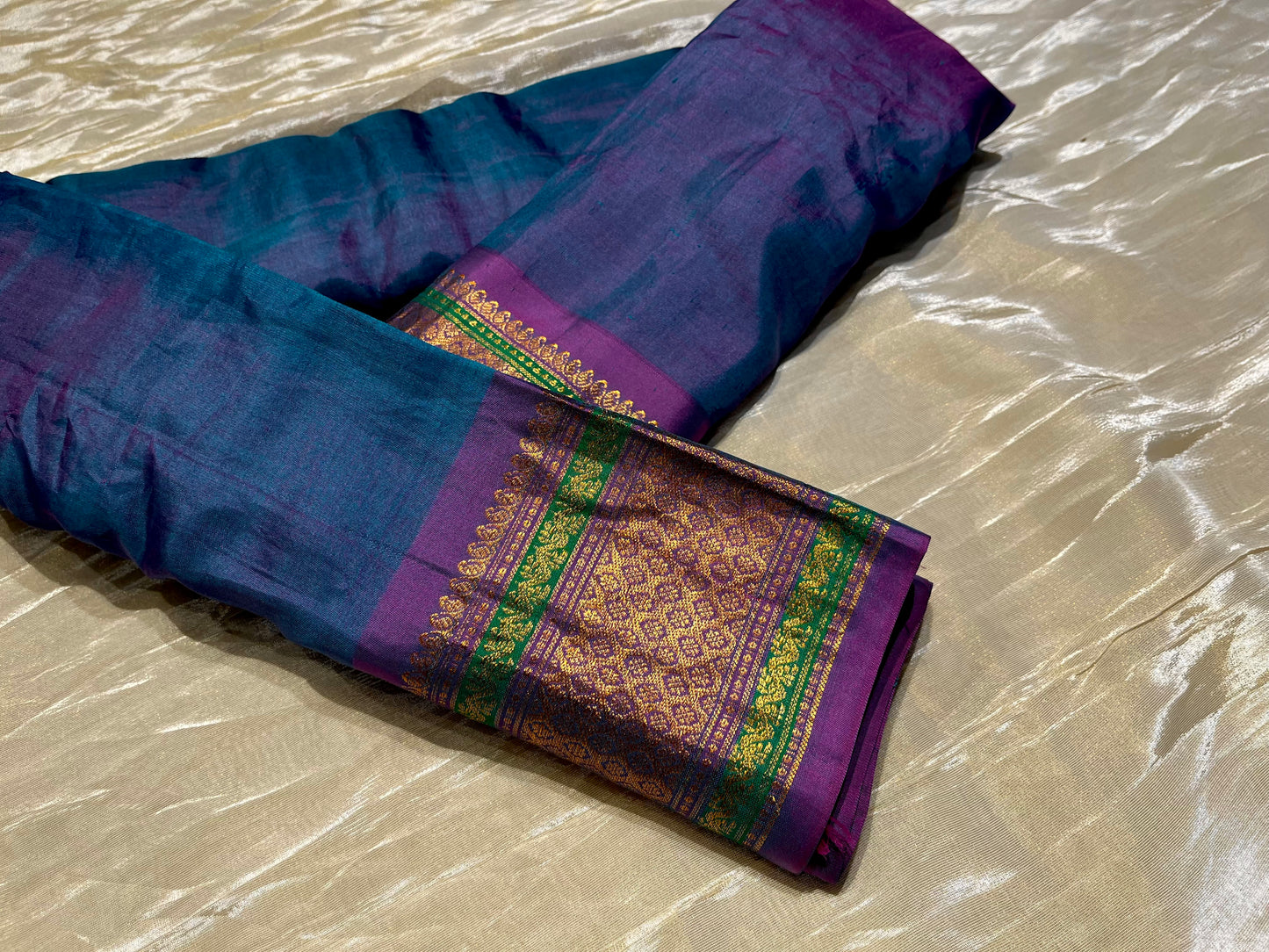 TURQUOISE COLOUR PURE GADWAL SILK SAREE EMBELLISHED WITH ZARI WEAVES