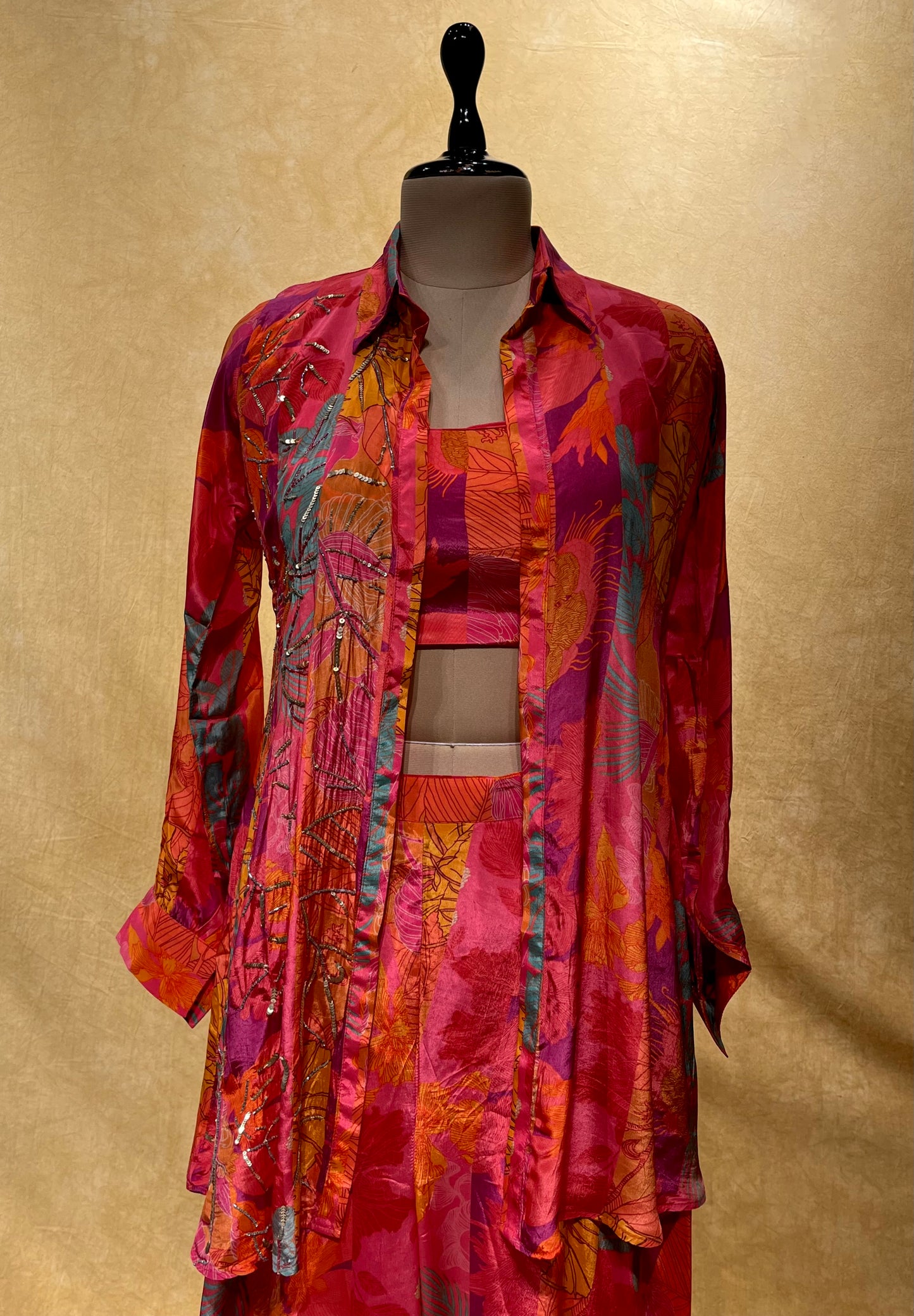 PINK COLOUR CREPE SILK CO ORD SET EMBELLISHED WITH SEQUINS WORK
