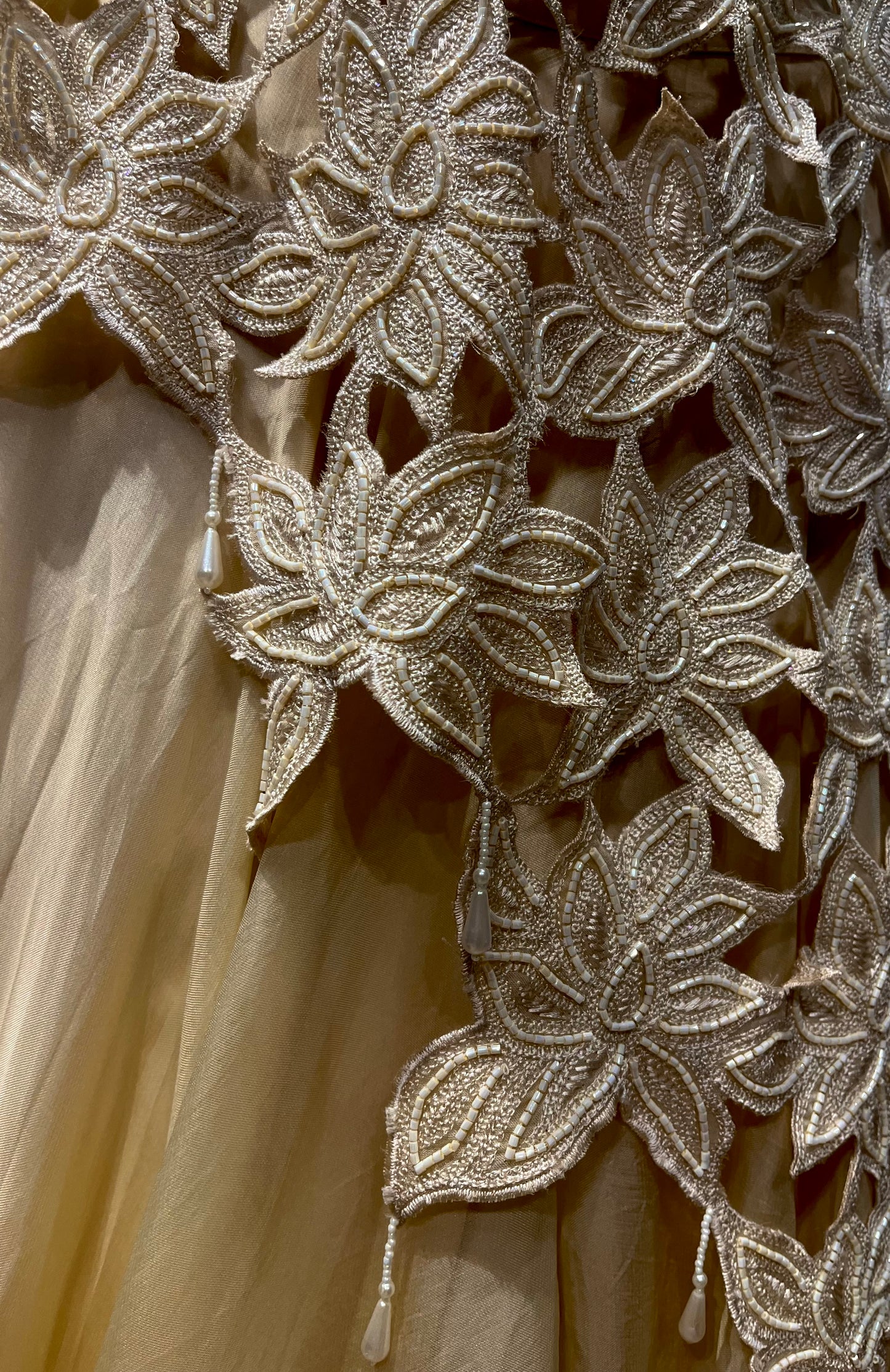 IVORY COLOUR ORGANZA PLAZZO WITH CROP TOP & CUT WORK KURTA EMBELLISHED WITH KARDHANA WORK