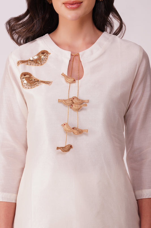 ( DELIVERY IN 25-30 DAYS ) WHITE COLOUR CHANDERI SILK CO-ORDS SET EMBELLISHED WITH ZARDOZI EMBROIDERY BY SIDDHAIKA