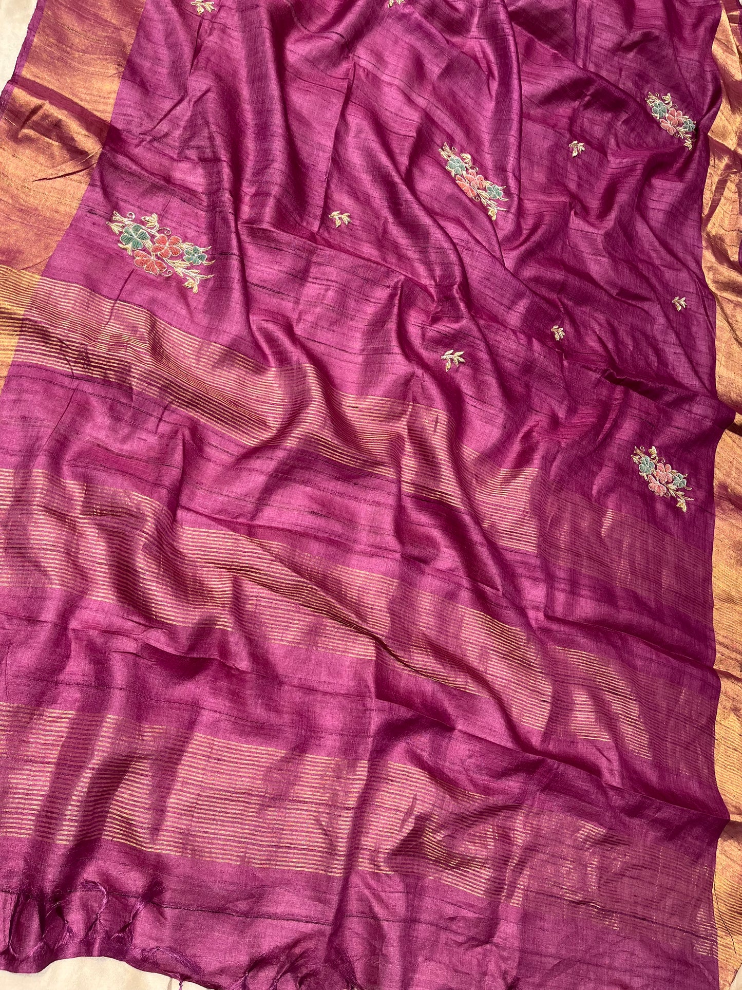 PURPLE COLOUR TUSSAR SILK HAND EMBROIDERED SAREE EMBELLISHED WITH CUTDANA & ZARDOZI WORK
