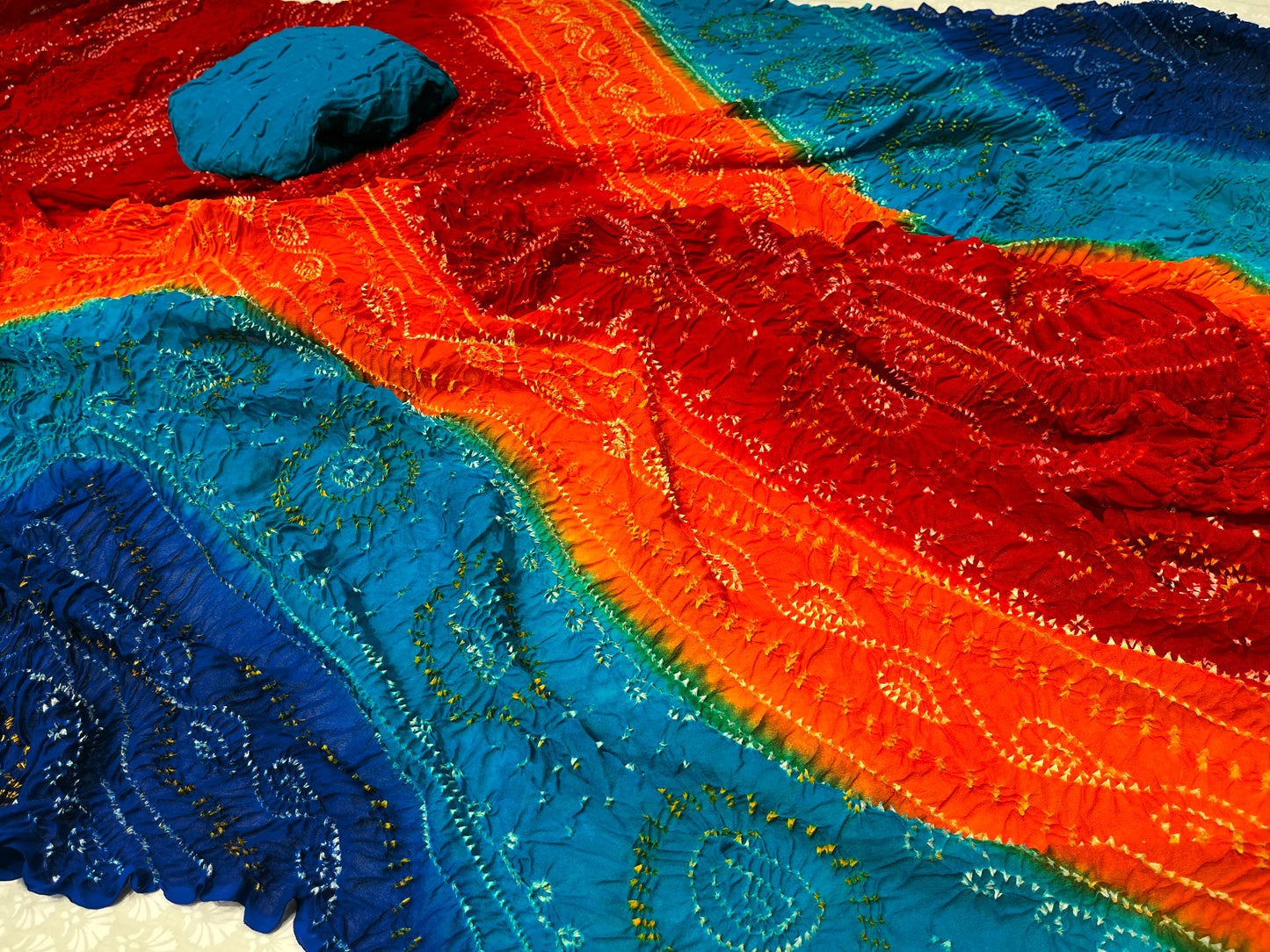 SHADED PURE OJARIYA BANDHANI SAREE