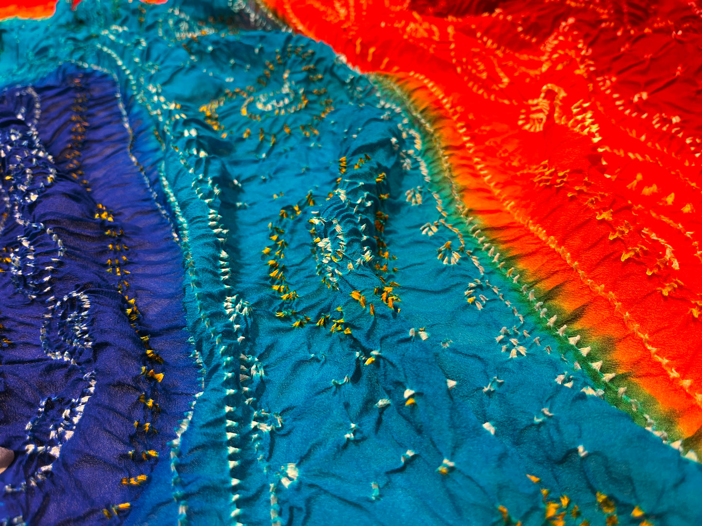 SHADED PURE OJARIYA BANDHANI SAREE