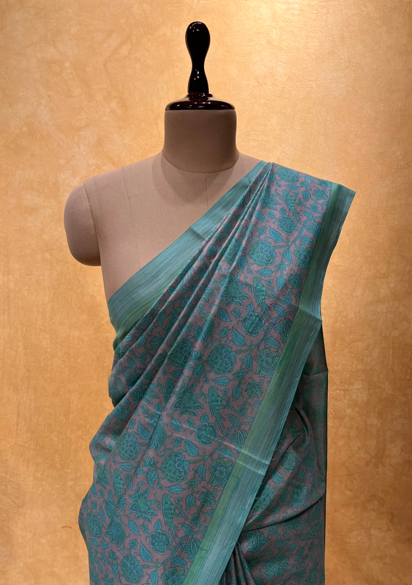 GREY COLOUR SILK PRINTED SAREE