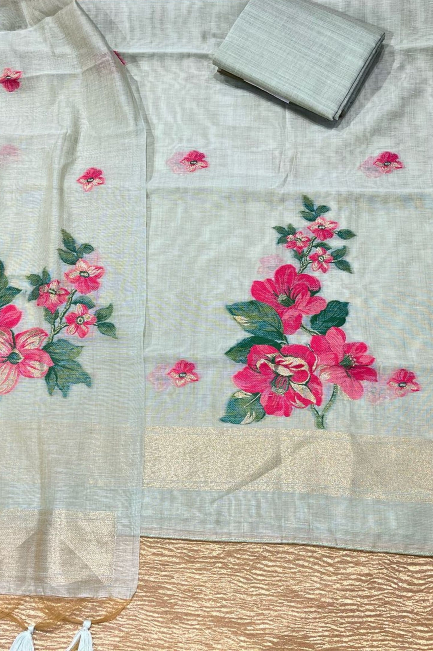 MINT GREEN TANT DHAKAI JAMDANI UNSTITCHED SUIT SET (3-piece)