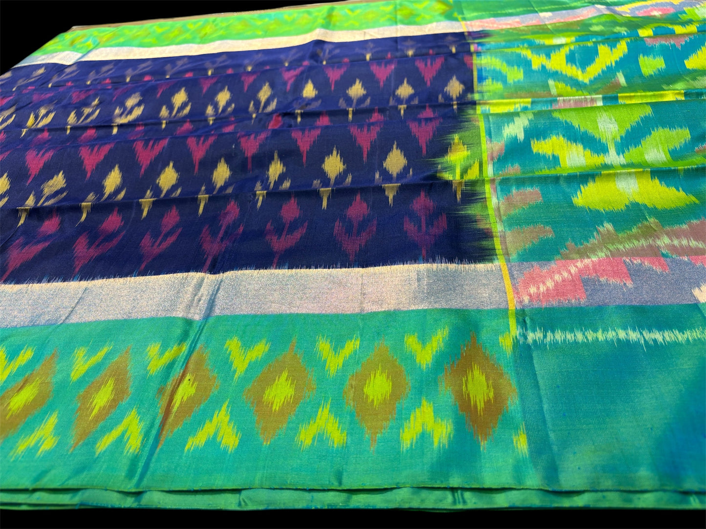 DHARMAVARAM IKAT PURE SILK SAREE IN NAVY BLUE AND SEA GREEN COMBINATION