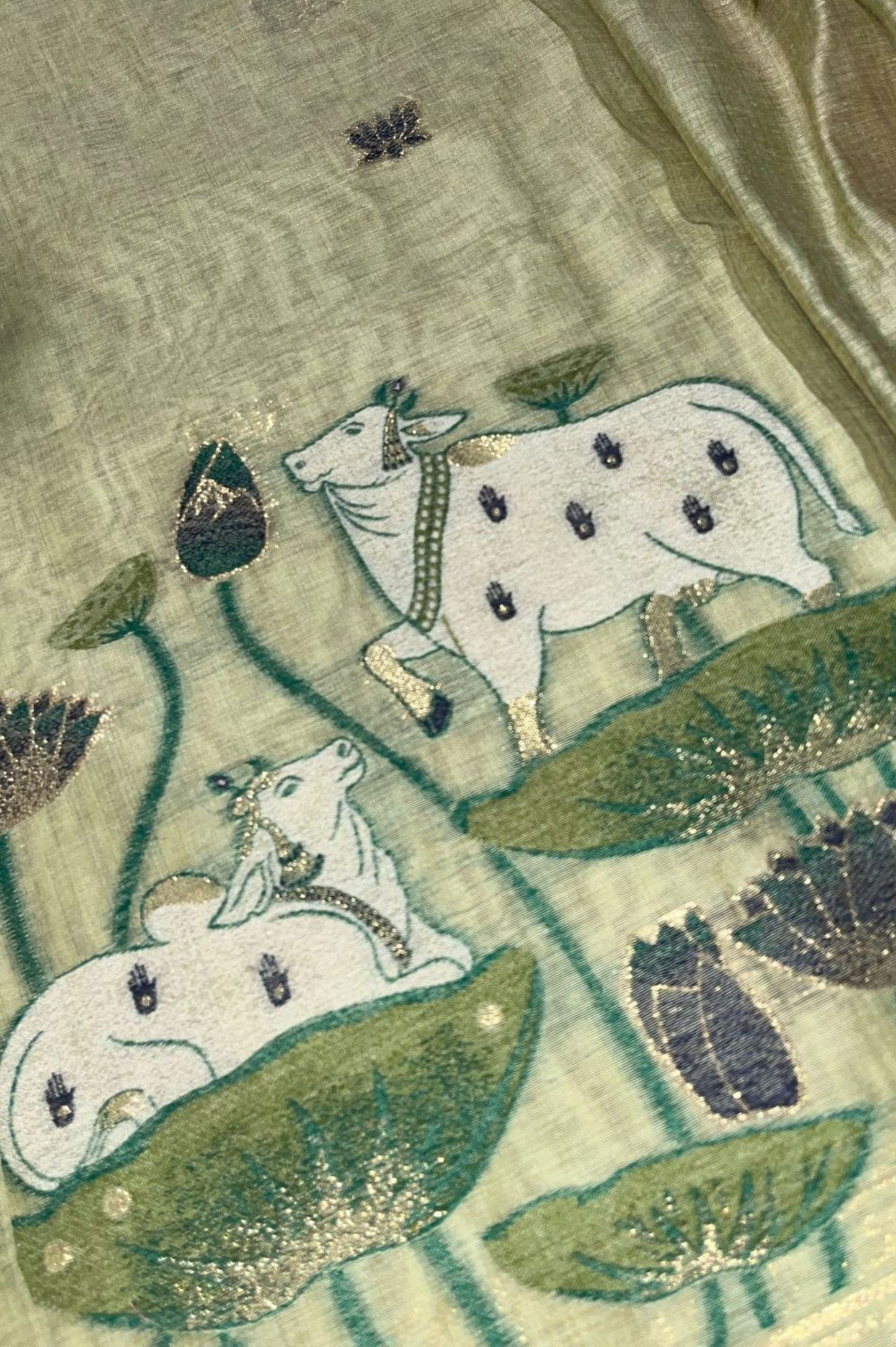 PASTEL PARROT GREEN COLOR TANT DHAKAI JAMDANI UNSTITCHED SUIT SET