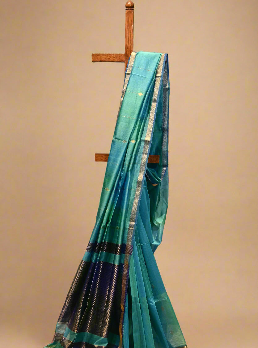 SHADES OF TURQUOISE HANDWOVEN MAHESHWARI SAREE