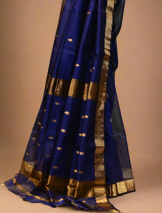 ROYAL BLUE HANDWOVEN MAHESHWARI SAREE WITH DRILL WEAVE BORDER (DELIVERY IN 15-20 DAYS)