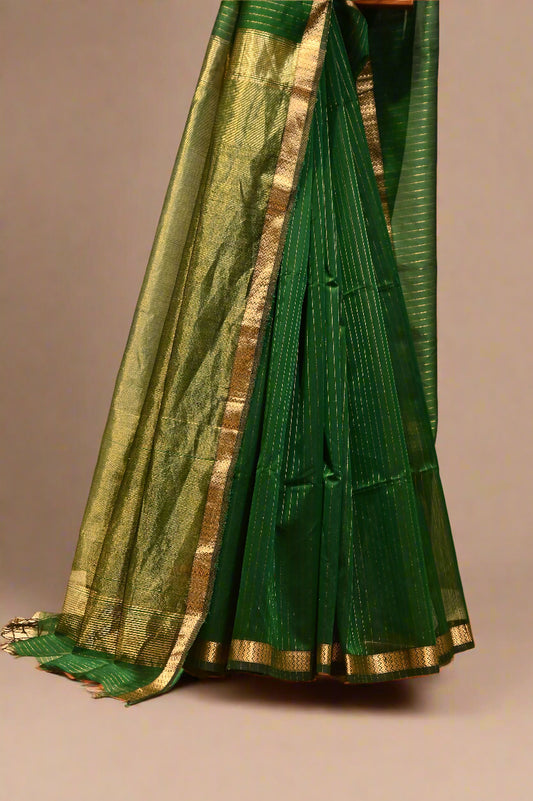 BOTTLE GREEN HANDWOVEN MAHESHWARI SAREE WITH VERTICAL ZARI STRIPE WEAVE (DELIVERY IN 15-20 DAYS)
