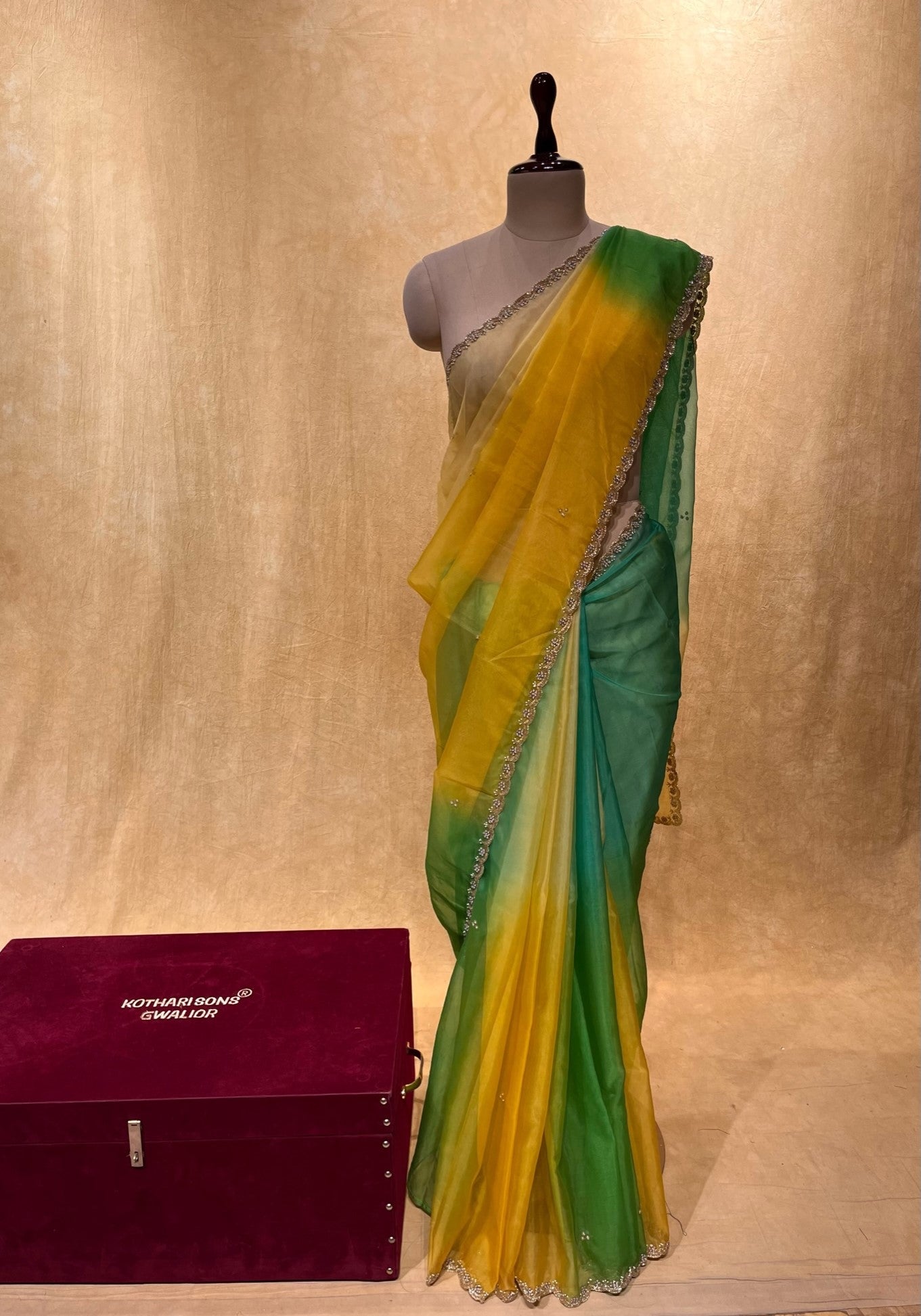 ( DELIVERY IN 25 DAYS ) GREEN & YELLOW SHADED ORGANZA SCALLOPED BORDER EMBROIDERED SAREE EMBELLISHED WITH CUTDANA & PEARL WORK