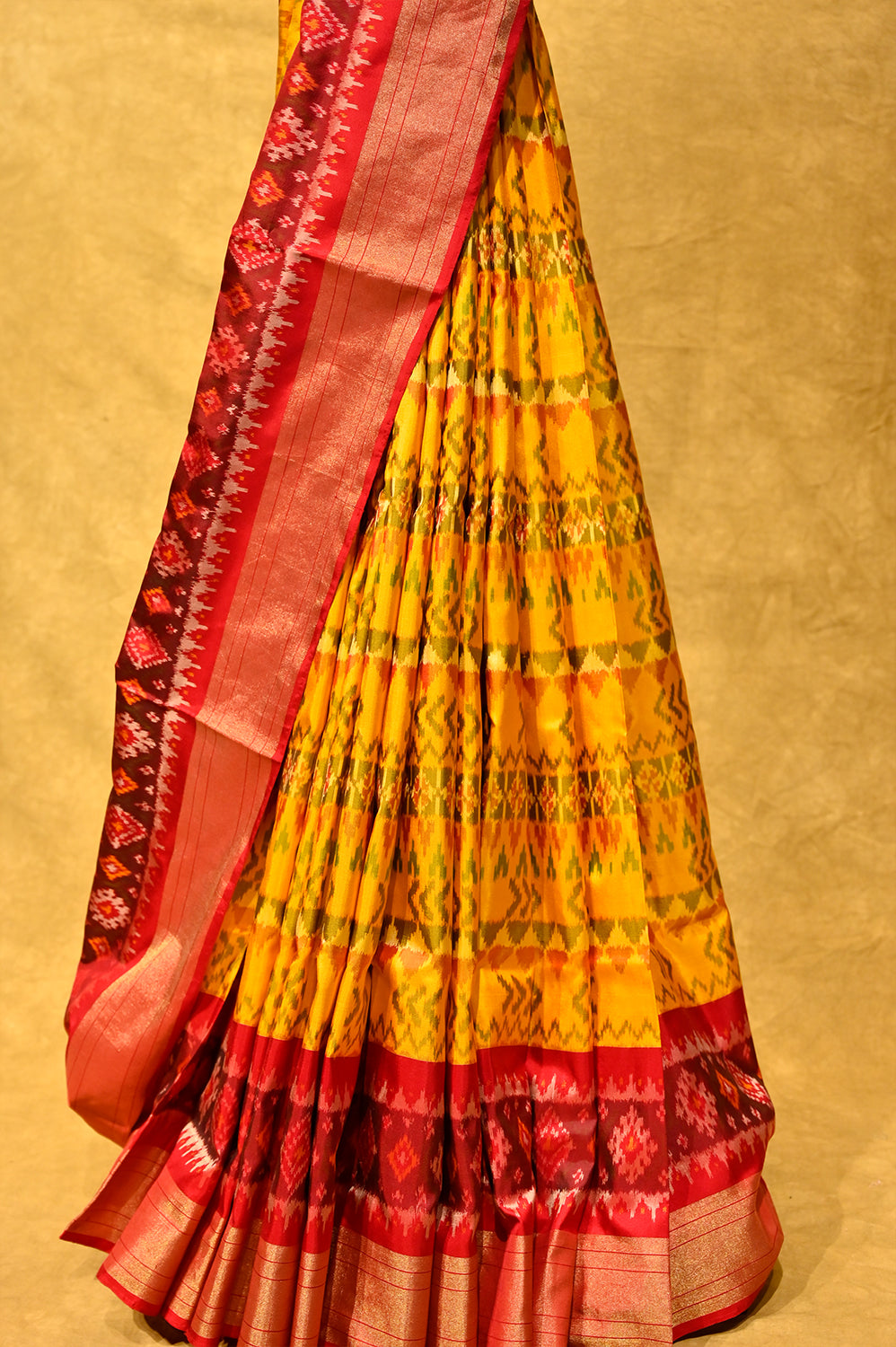 YELLOW PATOLA SILK SAREE WITH CONTRAST ZARI BORDER - Kothari Sons