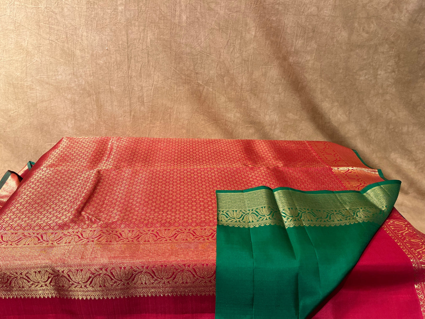 RED COLOUR PURE KANJIVARAM SILK SAREE WITH ZARI WEAVE & CONTRAST BLOUSE