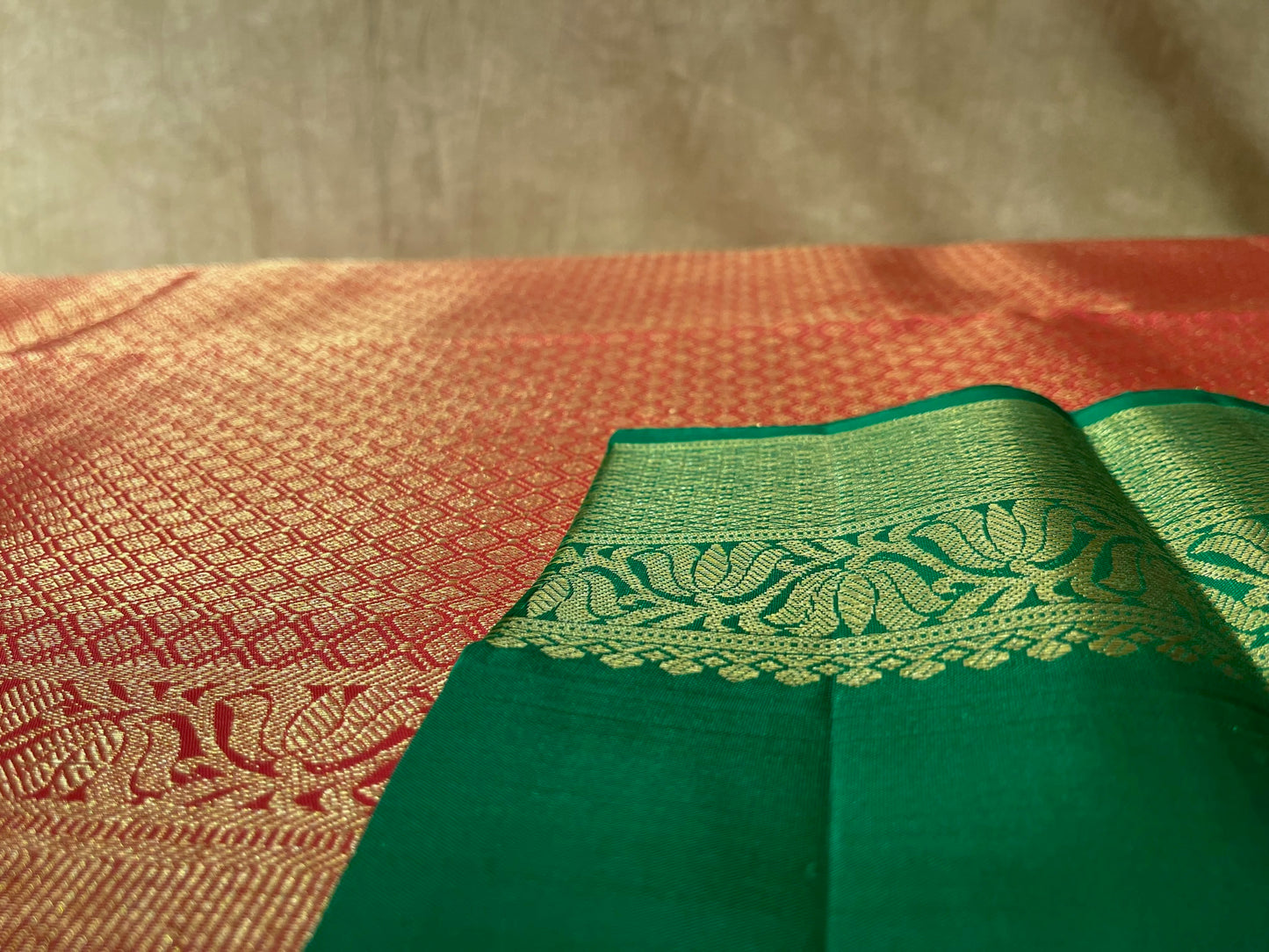 RED COLOUR PURE KANJIVARAM SILK SAREE WITH ZARI WEAVE & CONTRAST BLOUSE