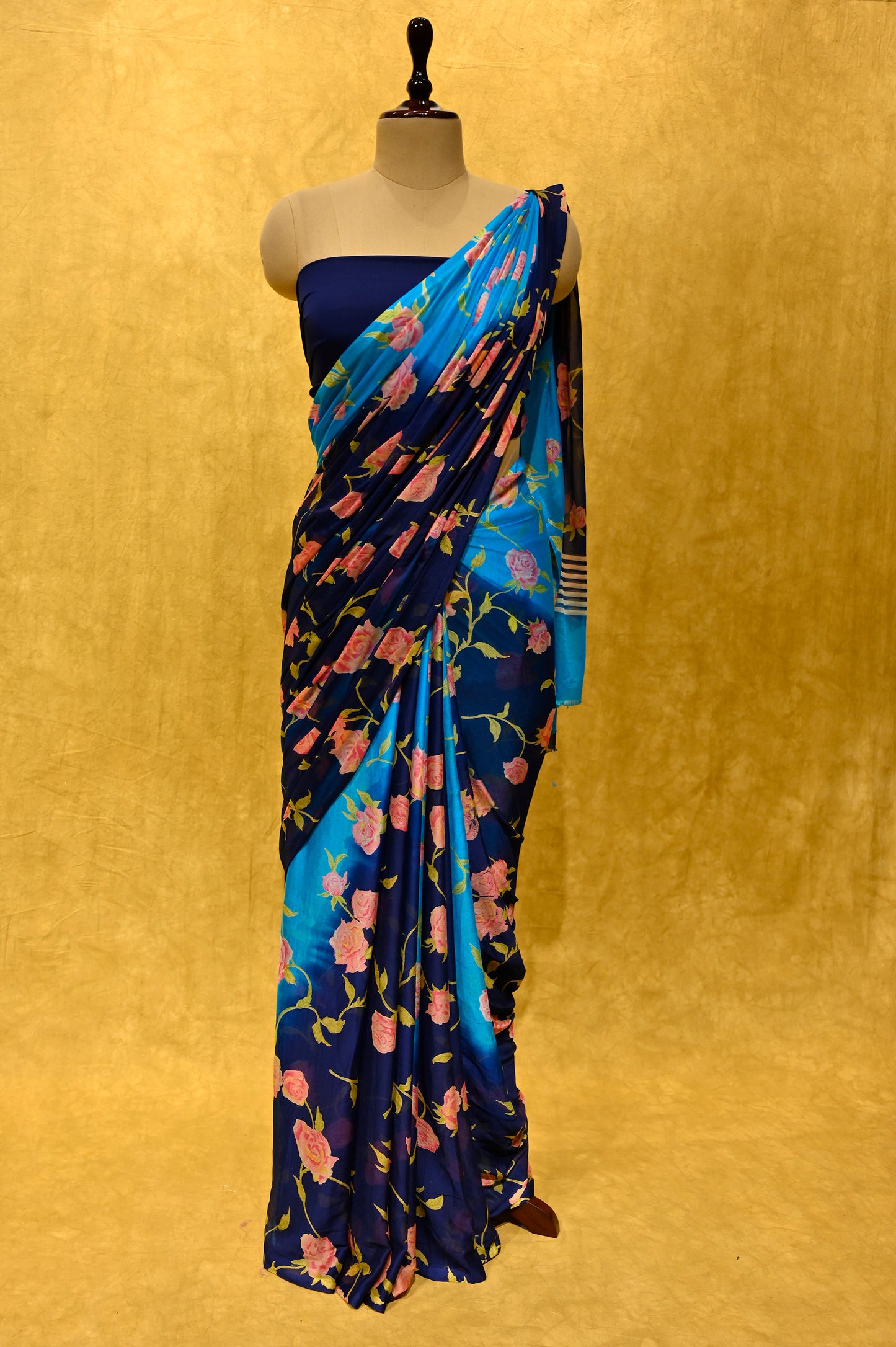SHADED BLUE FLORAL PRINTED CHIFFON SAREE - Kothari Sons