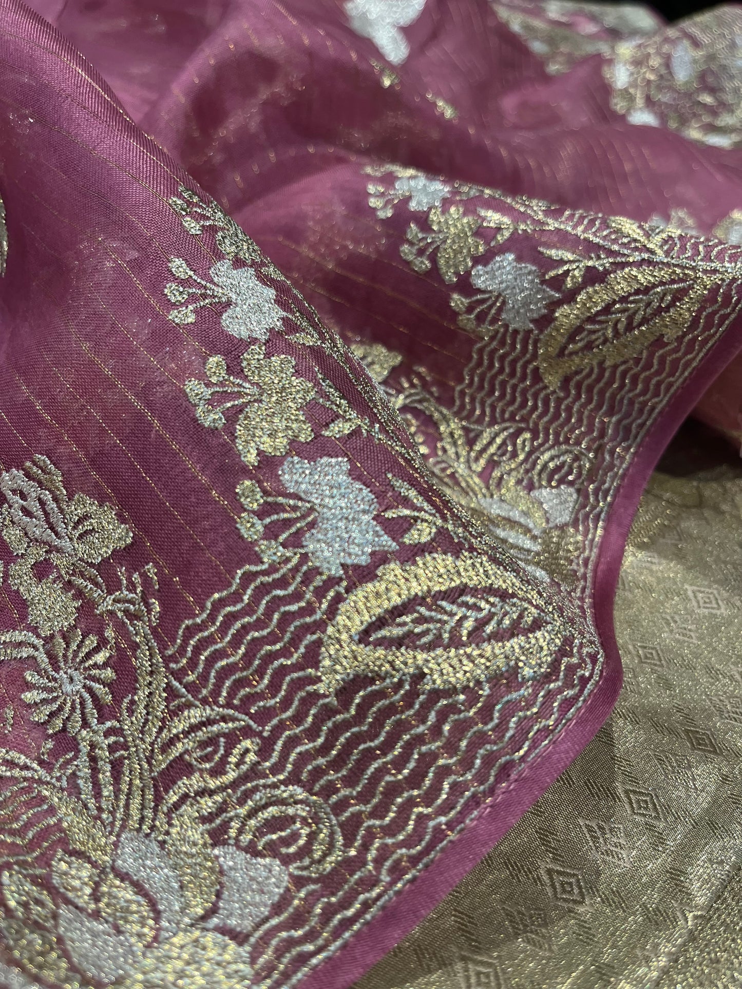 ONION COLOUR ORGANZA SILK ZARI EMBELLISHED SAREE WITH TUSSAR BROCADE SILK BLOUSE