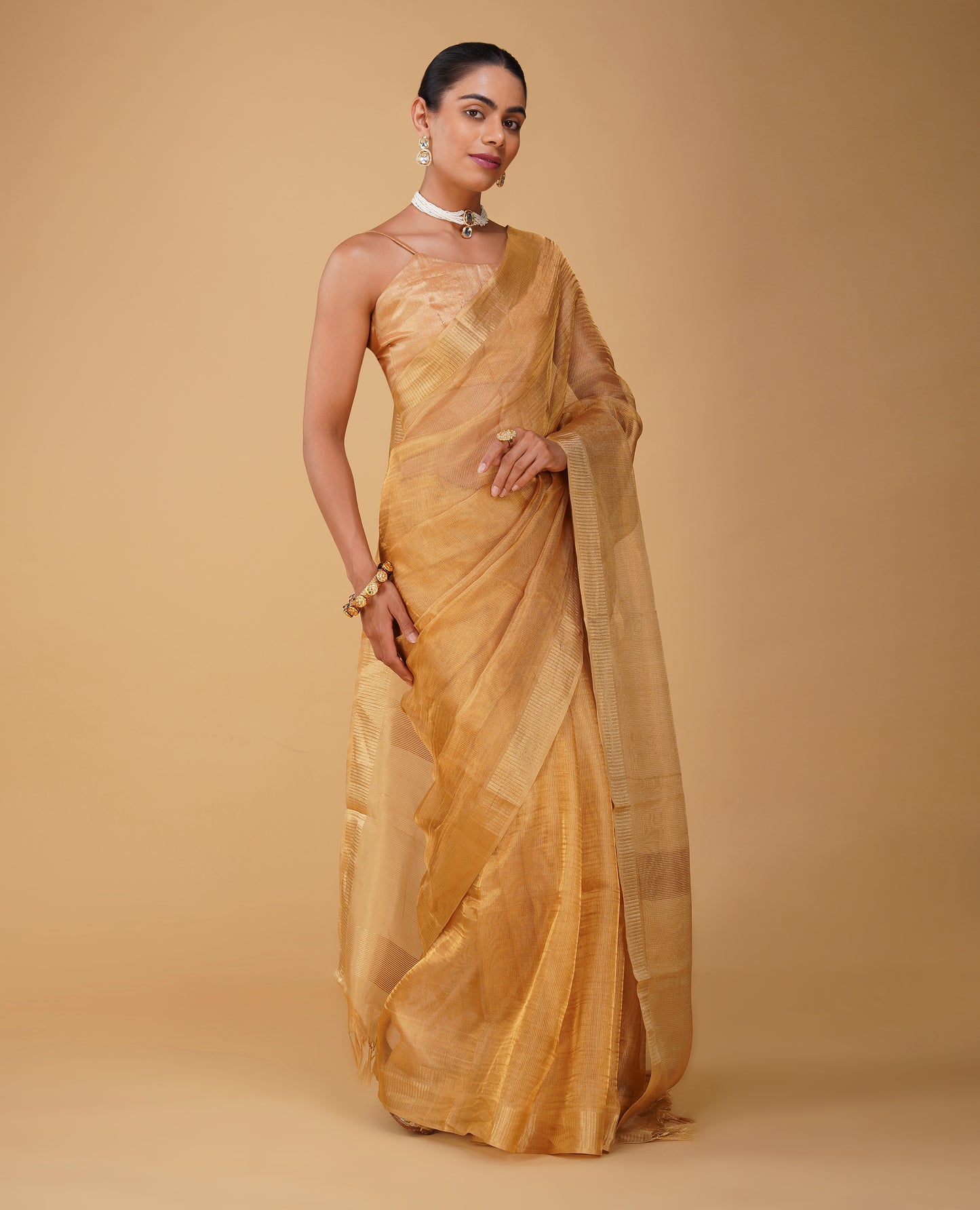 GOLDEN MOCK LENO WEAVE MAHESHWARI SAREE WITH PIANO PATTERN DRILL BORDER & MATCHING BLOUSE