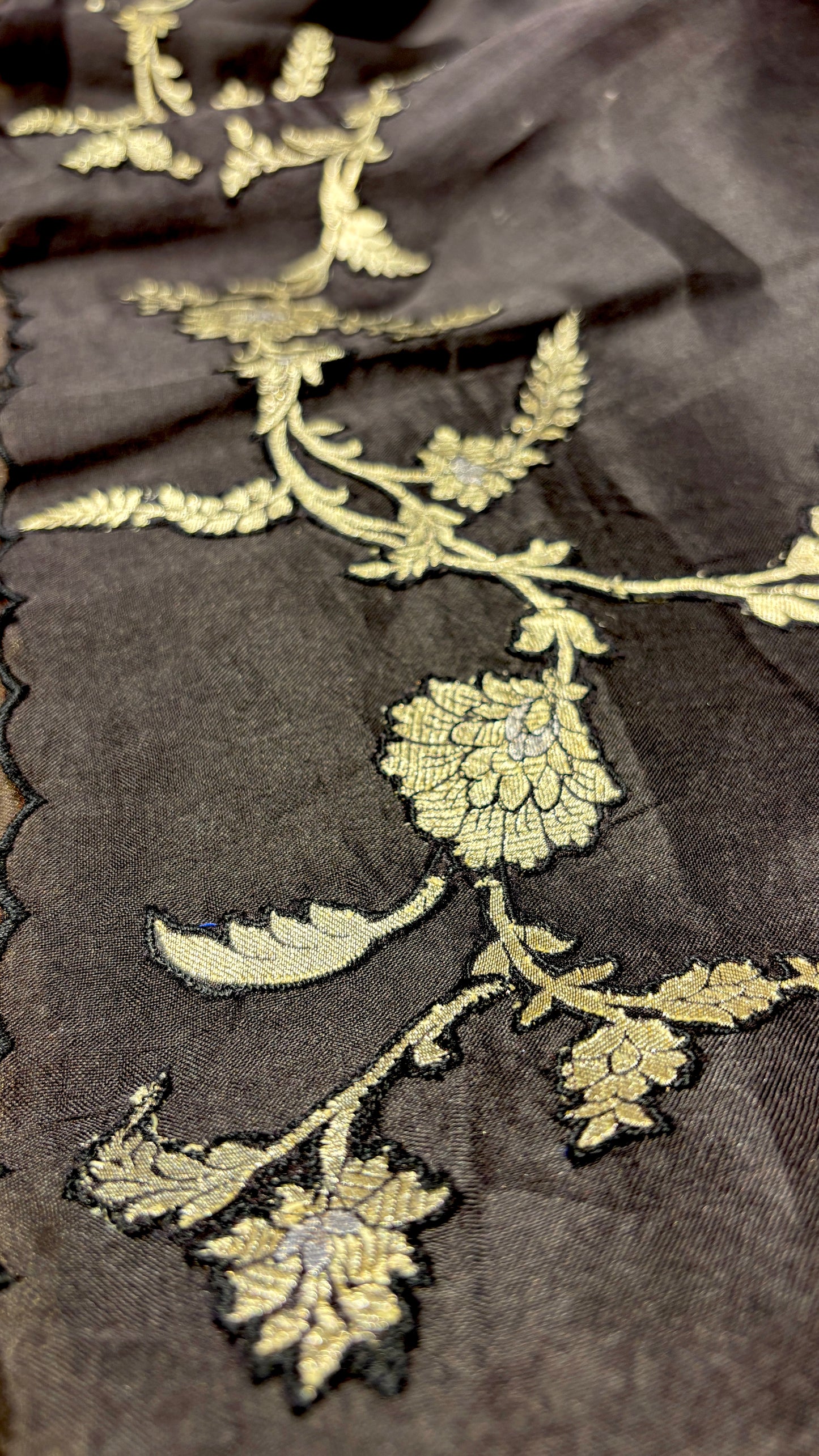 MIDNIGHT BLACK PURE ORGANZA SAREE WITH APPLIQUÉ WORK AND BANARASI BLOUSE