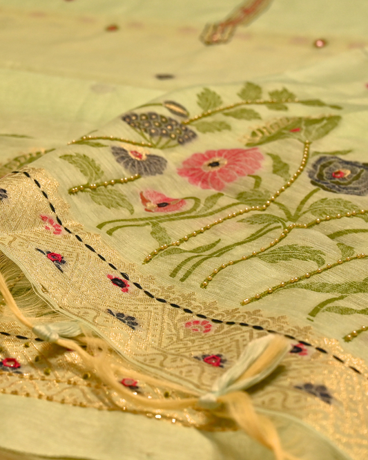 MINT GREEN MUNGA FABRIC UNSTITCHED SUIT WITH RESHAM WEAVE & EMBELLISHED EMBROIDERY