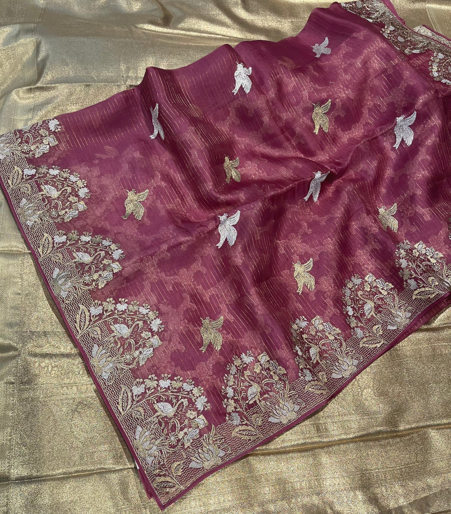ONION COLOUR ORGANZA SILK ZARI EMBELLISHED SAREE WITH TUSSAR BROCADE SILK BLOUSE