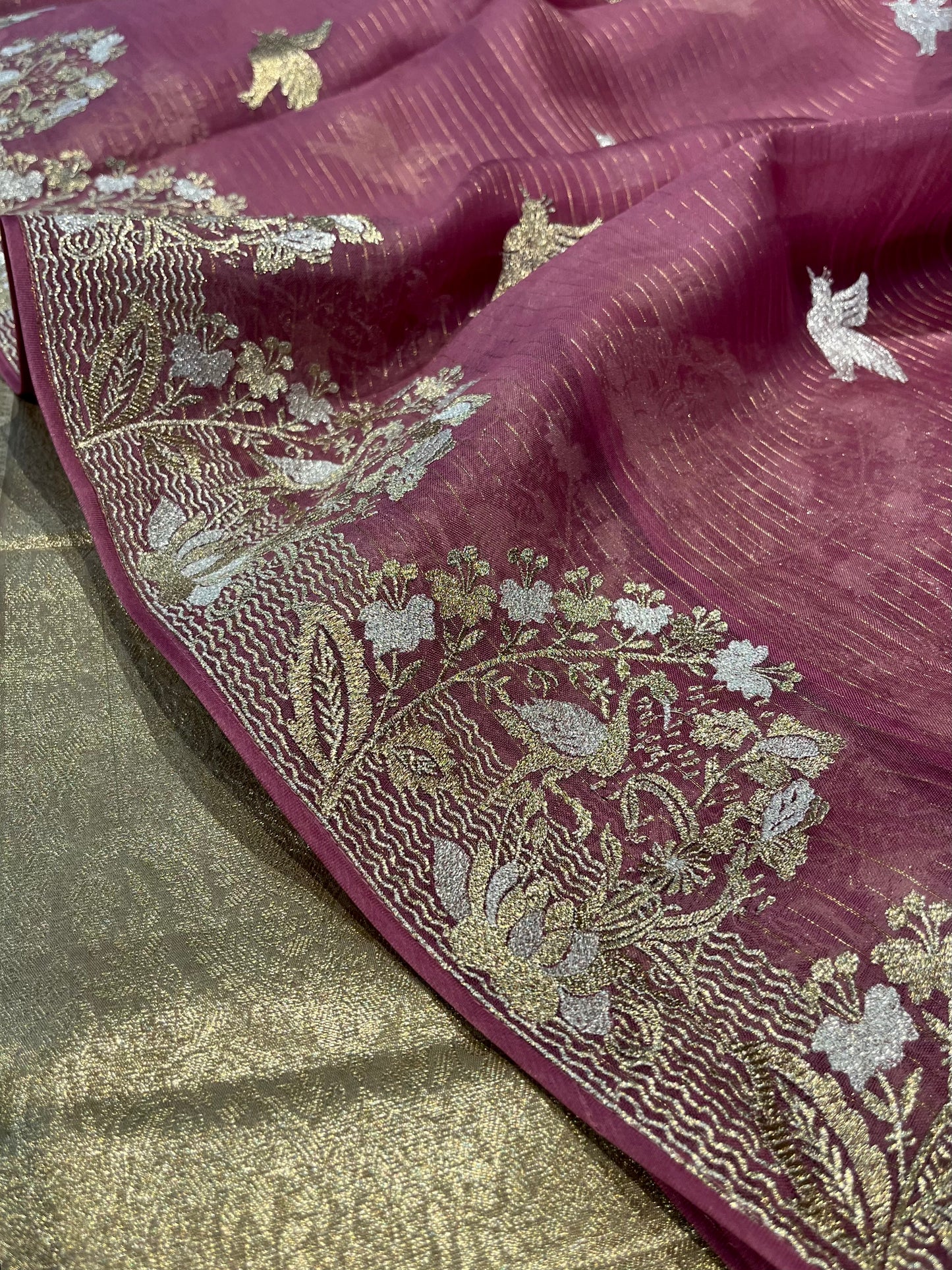 ONION COLOUR ORGANZA SILK ZARI EMBELLISHED SAREE WITH TUSSAR BROCADE SILK BLOUSE