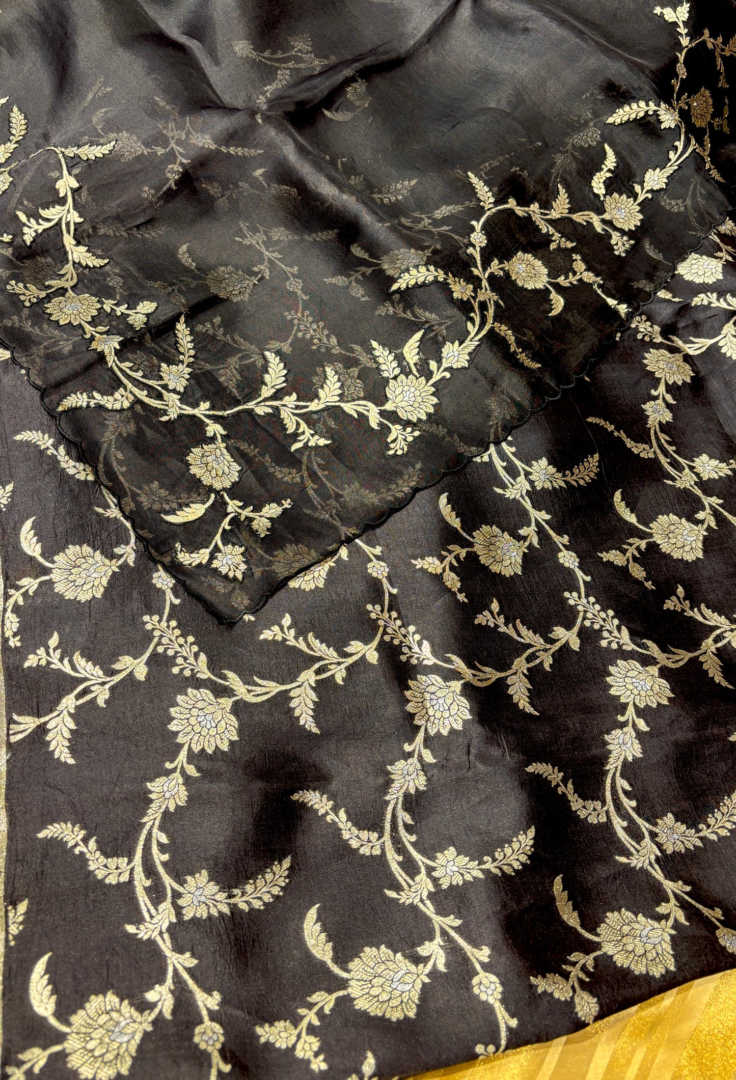 MIDNIGHT BLACK PURE ORGANZA SAREE WITH APPLIQUÉ WORK AND BANARASI BLOUSE