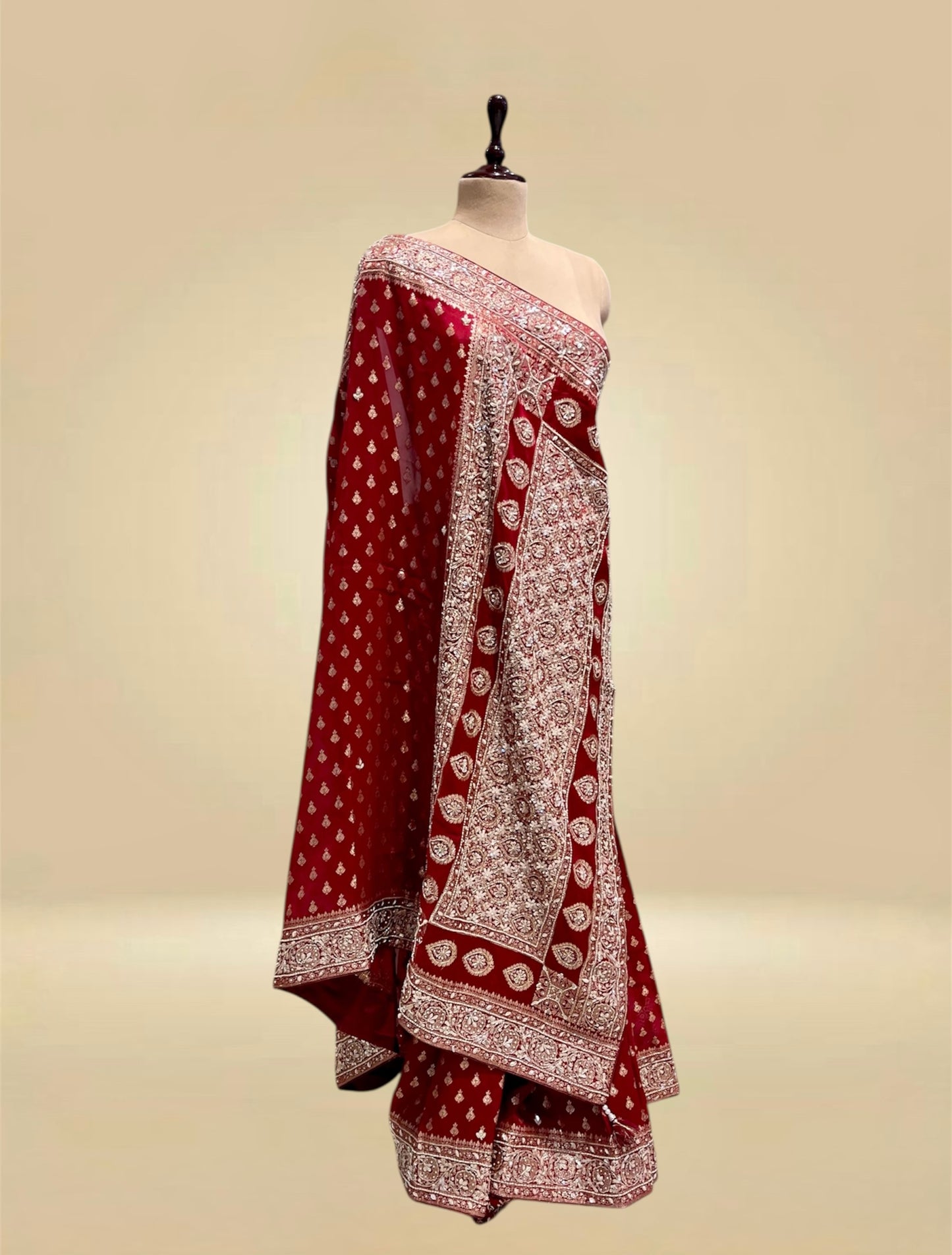 RED ORGANZA BANARASI EMBROIDERED SAREE EITT BEADS & SEQUINS WORK