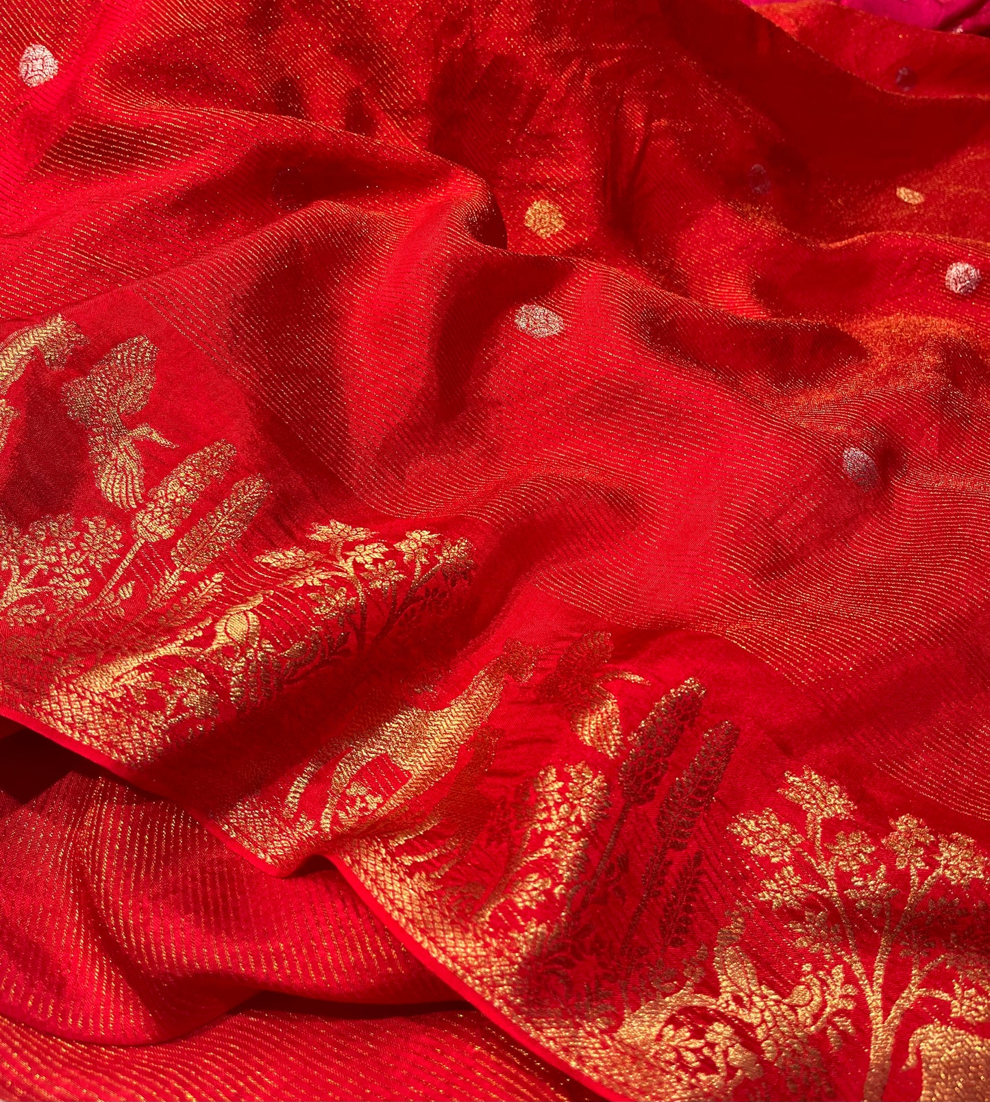 BRIGHT RED DOLA SILK ZARI STRIPE SAREE