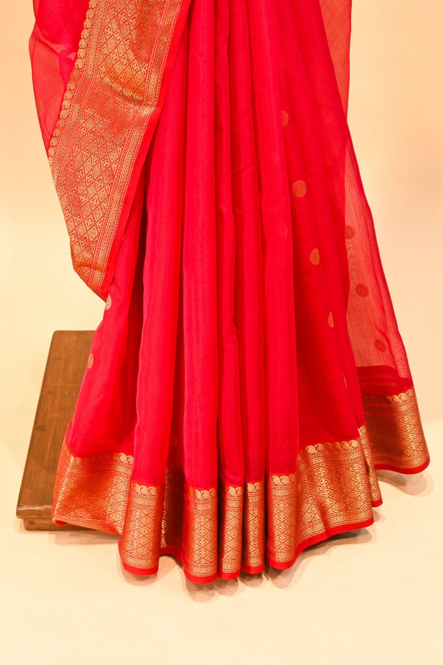 RED CHANDERI HANDWOVEN SILK SAREE