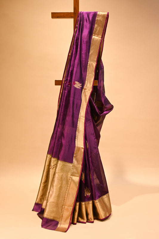 PURPLE CHANDERI HANDWOVEN SILK SAREE WITH ZARI PALLA AND BORDER