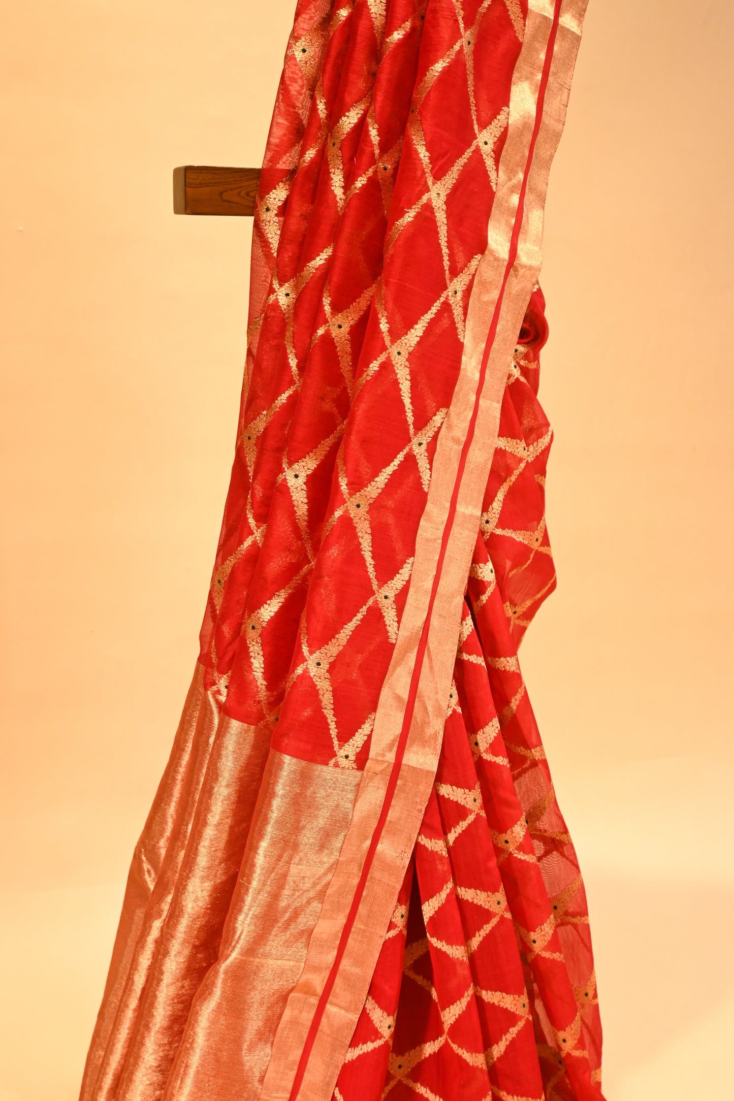 RICH RED CHANDERI HANDWOVEN SILK SAREE