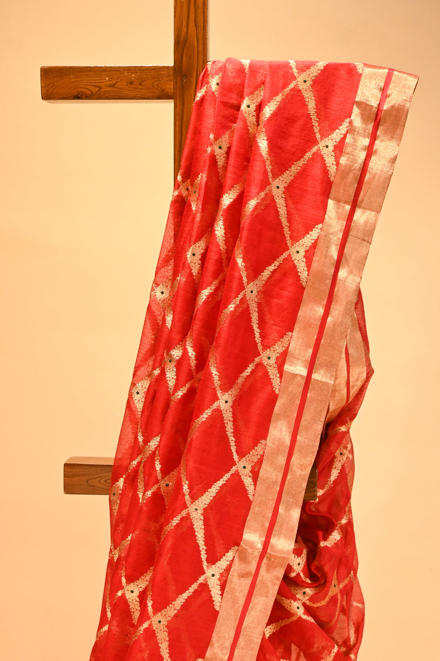 RICH RED CHANDERI HANDWOVEN SILK SAREE