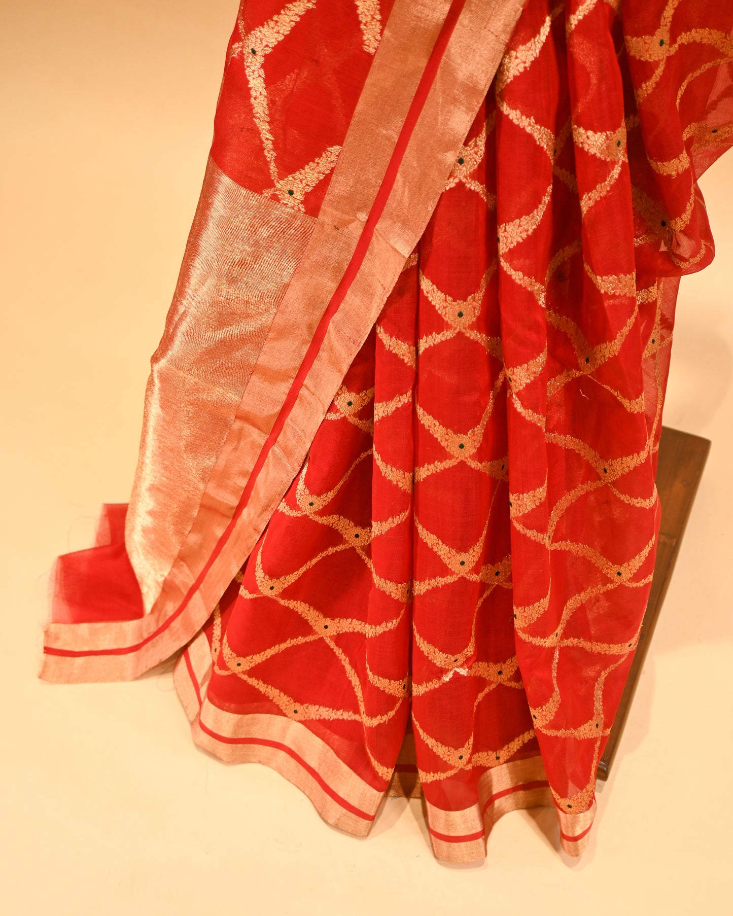 RICH RED CHANDERI HANDWOVEN SILK SAREE
