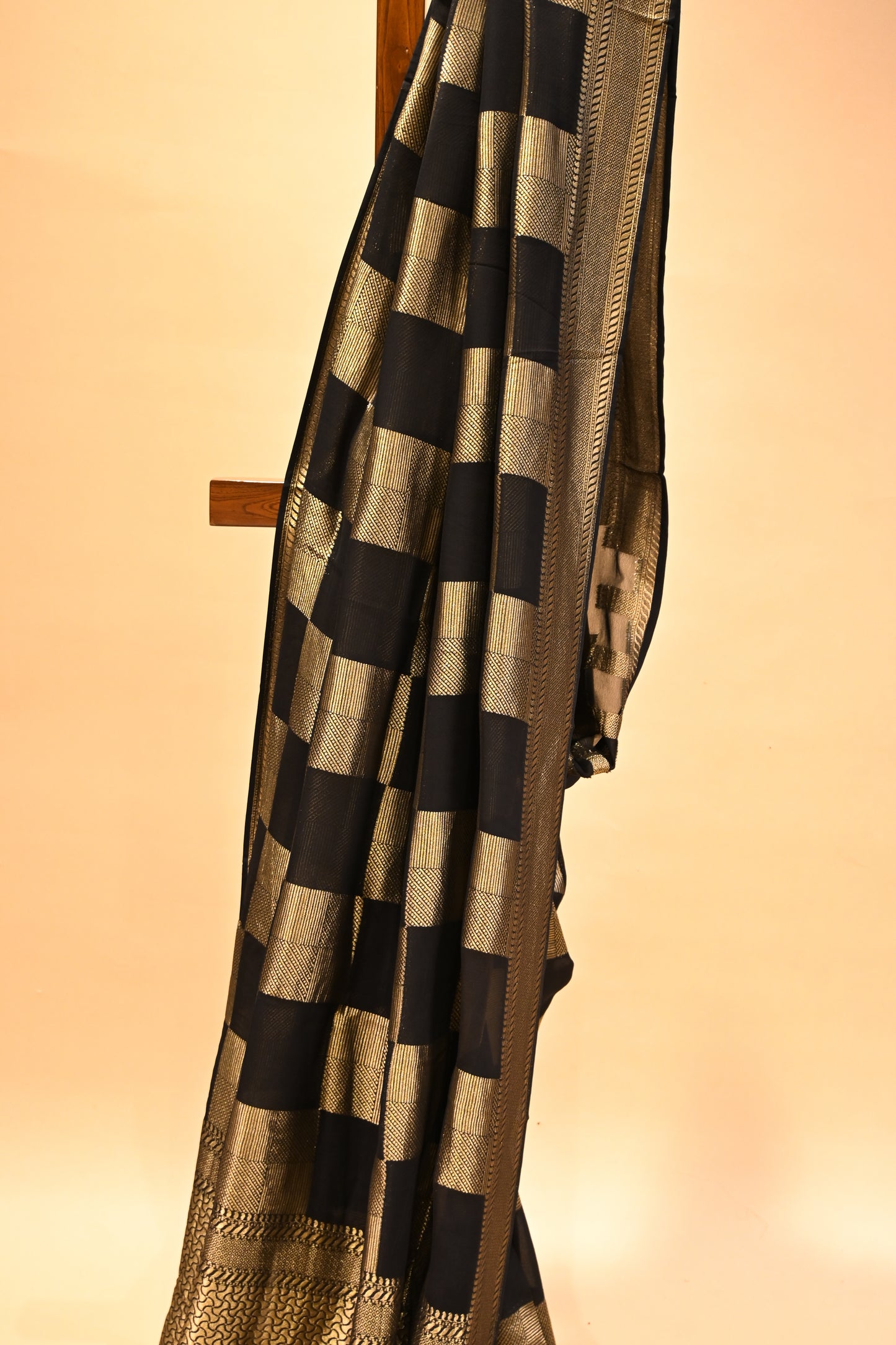 BLACK CHANDERI HANDWOVEN SILK SAREE