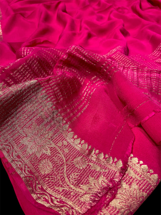 RANI PINK PLAIN CHINON SAREE WITH GOLDEN ZARI WOVEN BORDER AND CREPE BLOUSE (DELIVERY IN 20 DAYS)