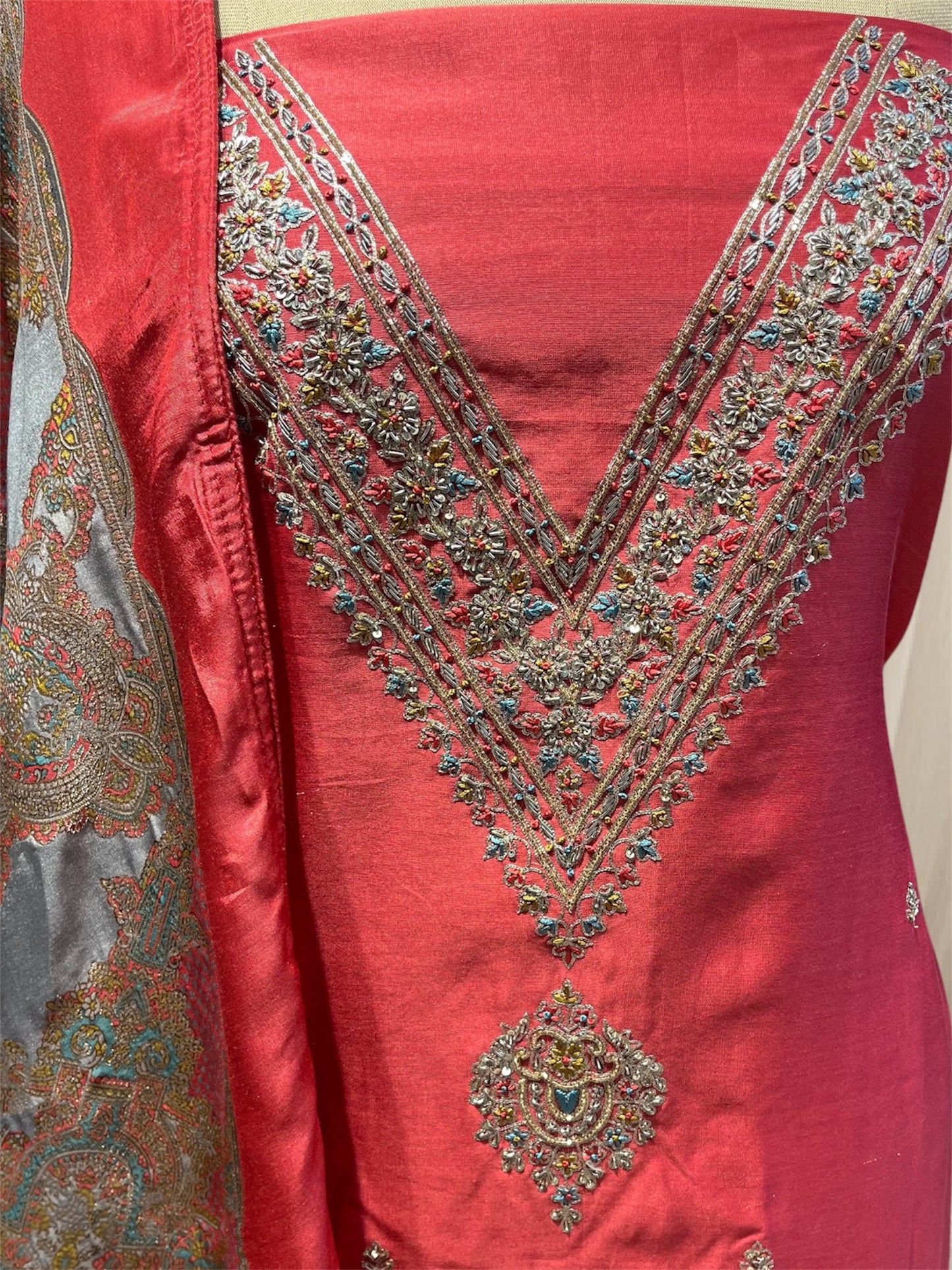 RUSTIC RED COLOUR, AARI ZARDOZI WORK "V" NECK UNSTITCHED KURTA WITH BANARASI RANGKAT DUPATTA & PLAIN RUSTIC RED COLOUR BOTTOM