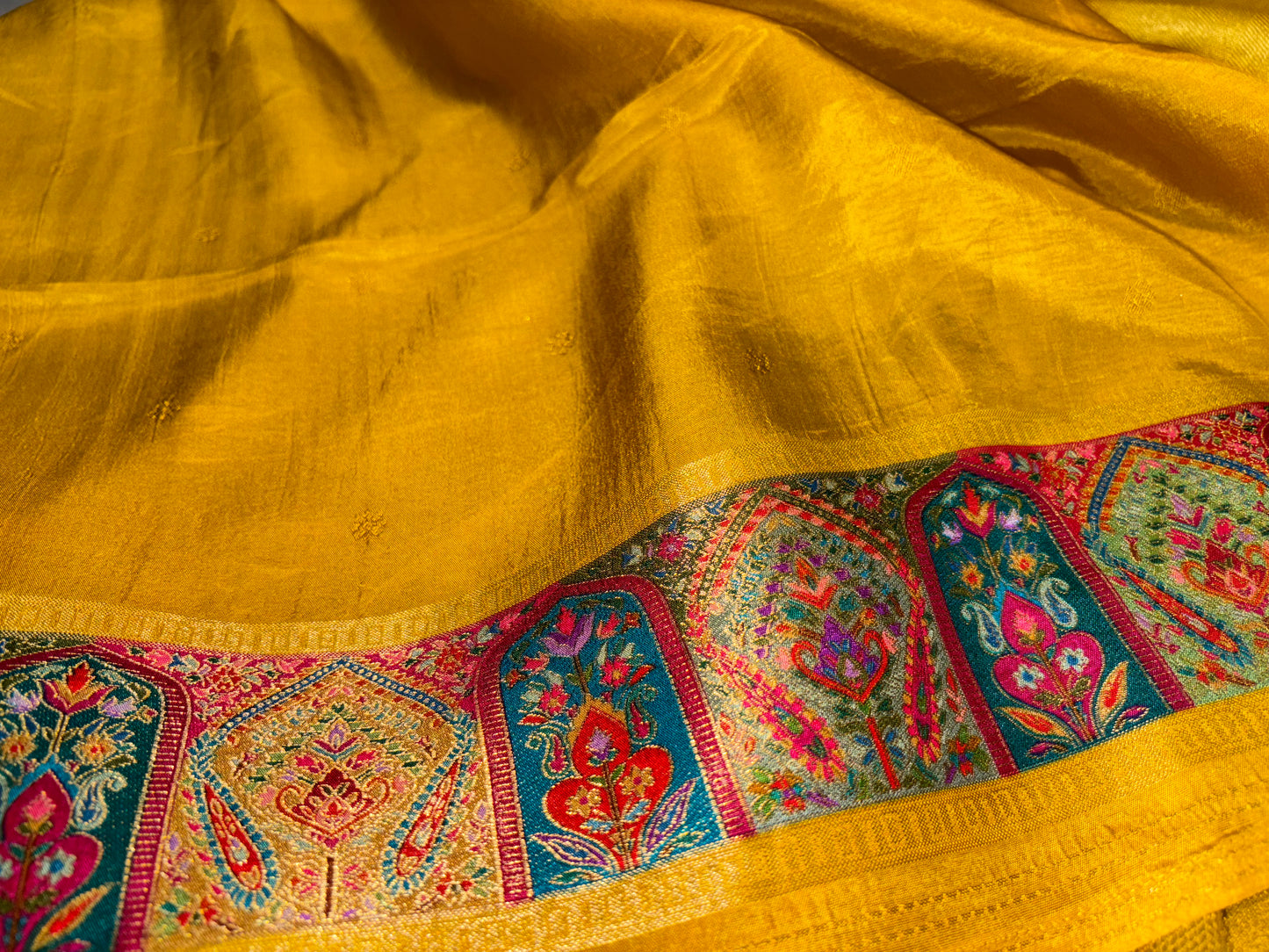 MUSTARD-GOLD DRILL WEAVE SILK SAREE WITH KANI WEAVE BORDER & PALLA