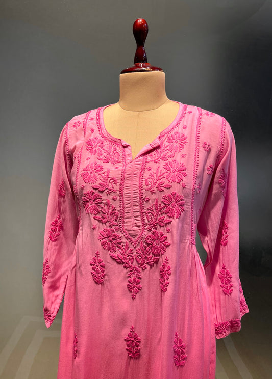 PINK SHADED MUSLIN CHIKANKARI KURTA