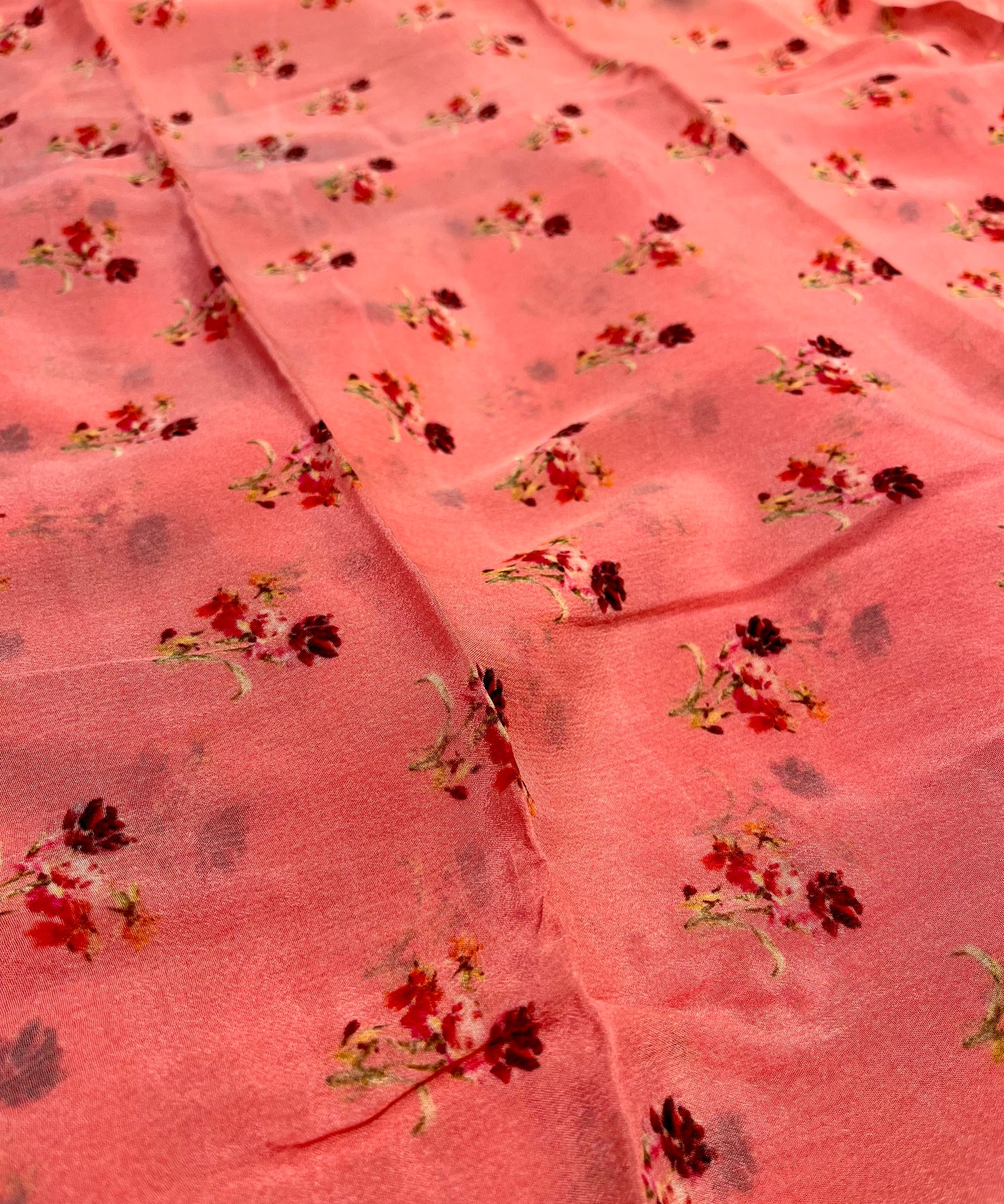 PEACH COLOUR FLORAL PRINTED CHINON SAREE WITH PRINTED BLOUSE - Kothari Sons