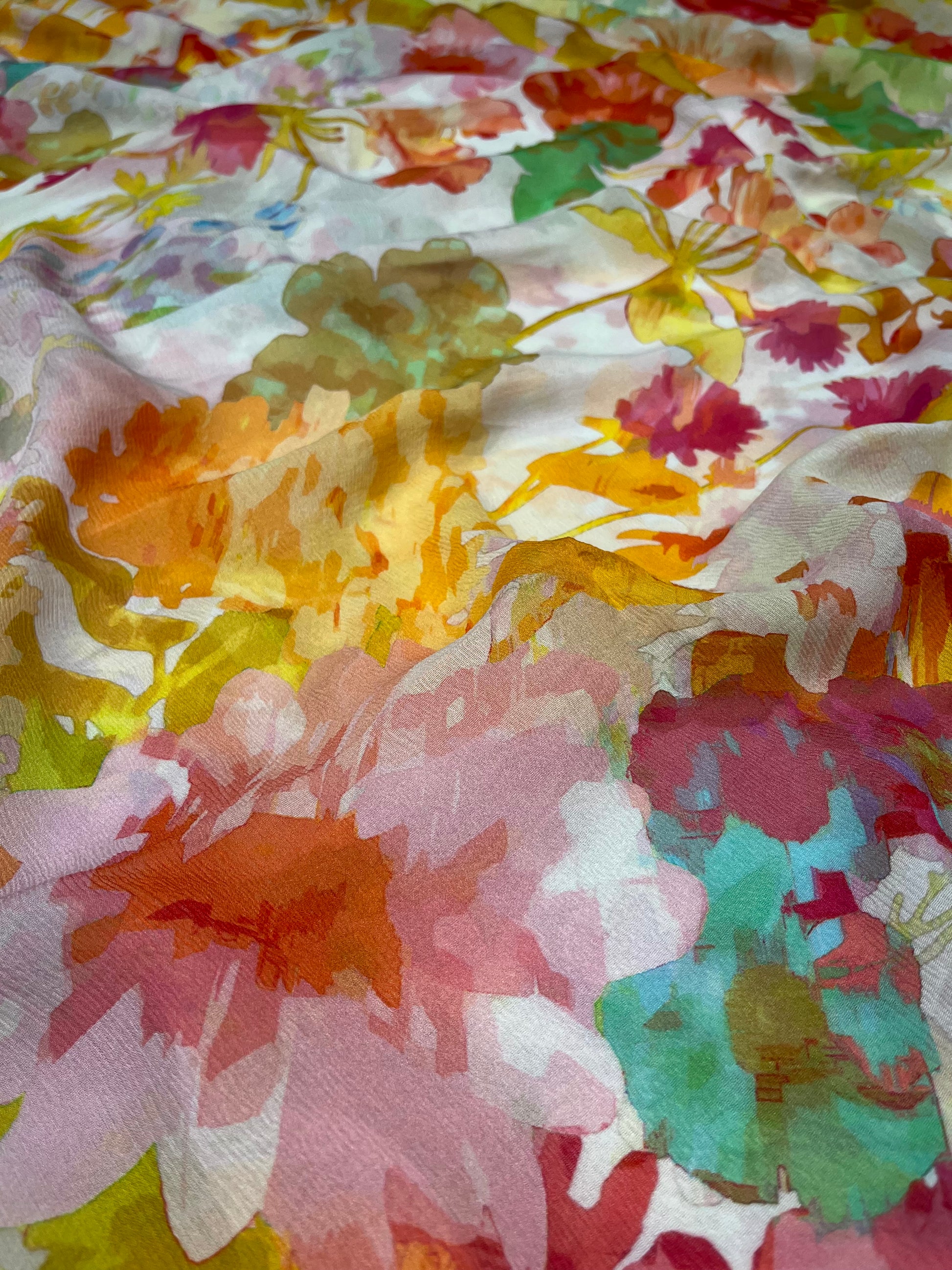 IVORY COLOUR PURE PLATINUM CHIFFON PRINTED SAREE WITH CREPE SILK BLOUSE - Kothari Sons