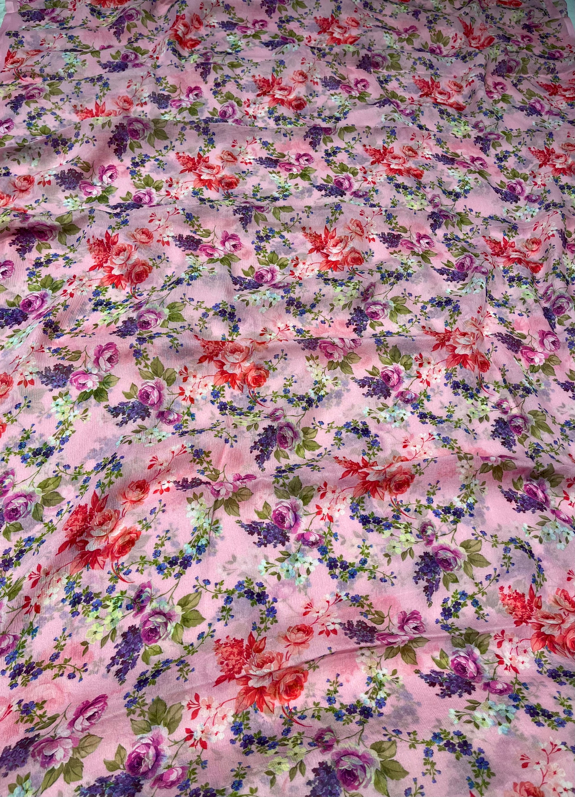 PINK COLOUR PURE PLATINUM CHIFFON FLORAL PRINTED SAREE WITH CREPE SILK BLOUSE - Kothari Sons
