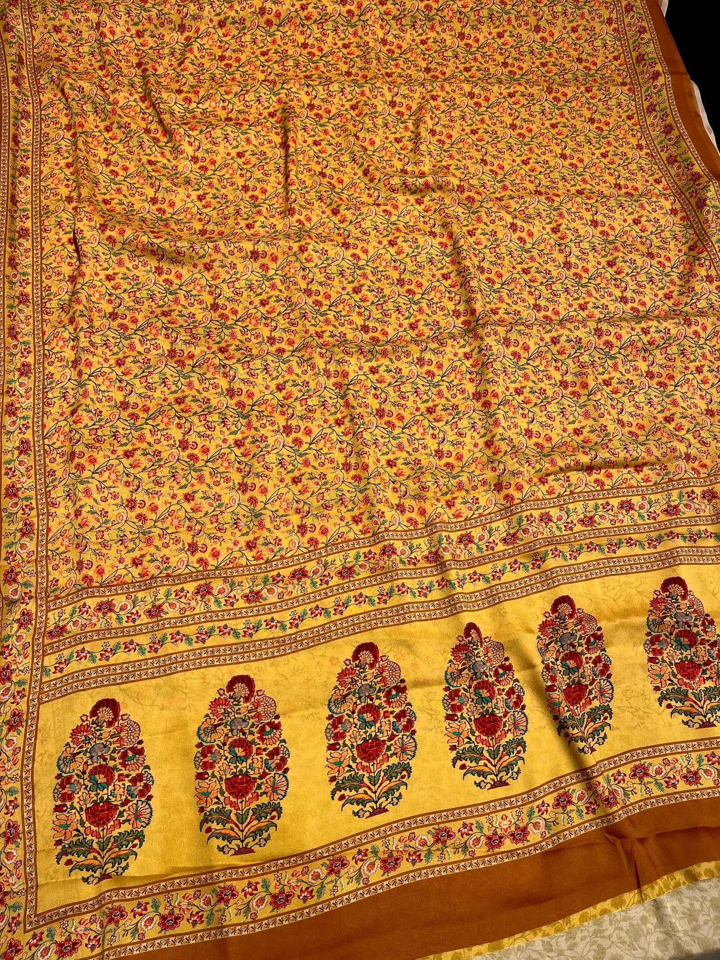YELLOW COLOUR PRINTED SYNTHETIC SAREE WITH UNSTITCHED BLOUSE FOR DRESS CODE