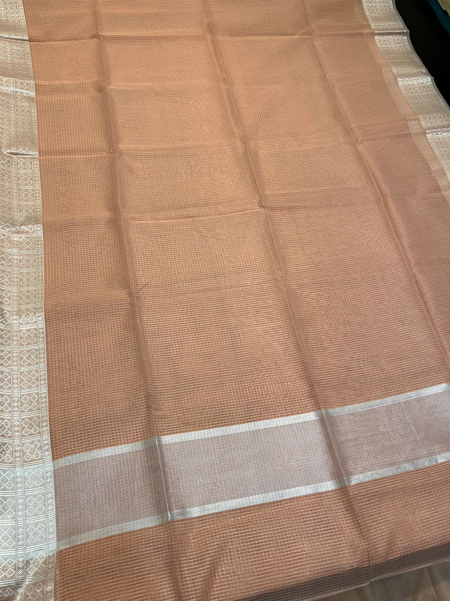 PEACH COLOUR CHECK MAHESHWARI SAREE WITH BORDER & UNSTITCHED BLOUSE