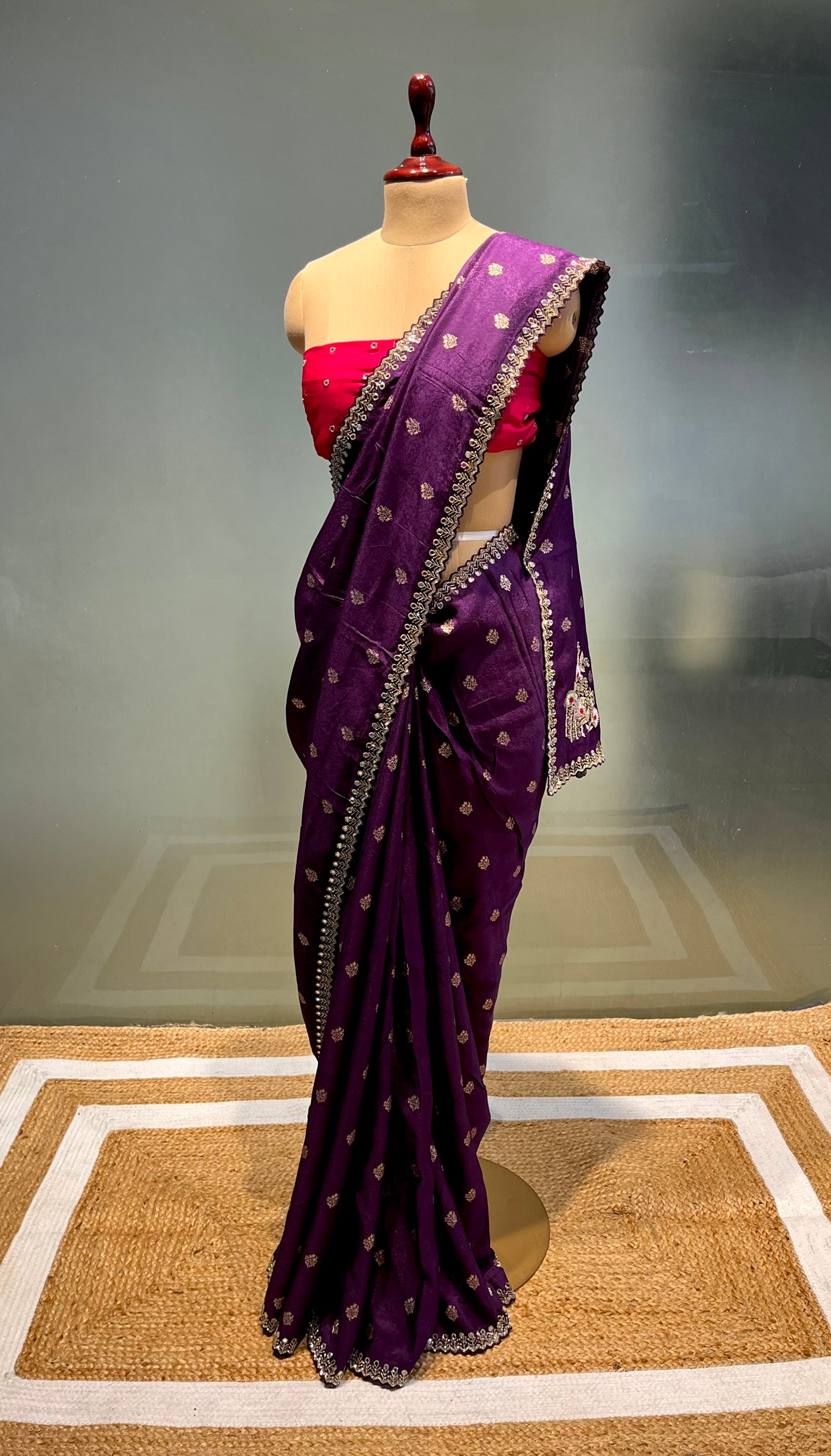 PURPLE COLOUR CREPE JACQUARD EMBROIDERED SAREE WITH CONTRAST BLOUSE EMBELLISHED WITH MIRROR WORK